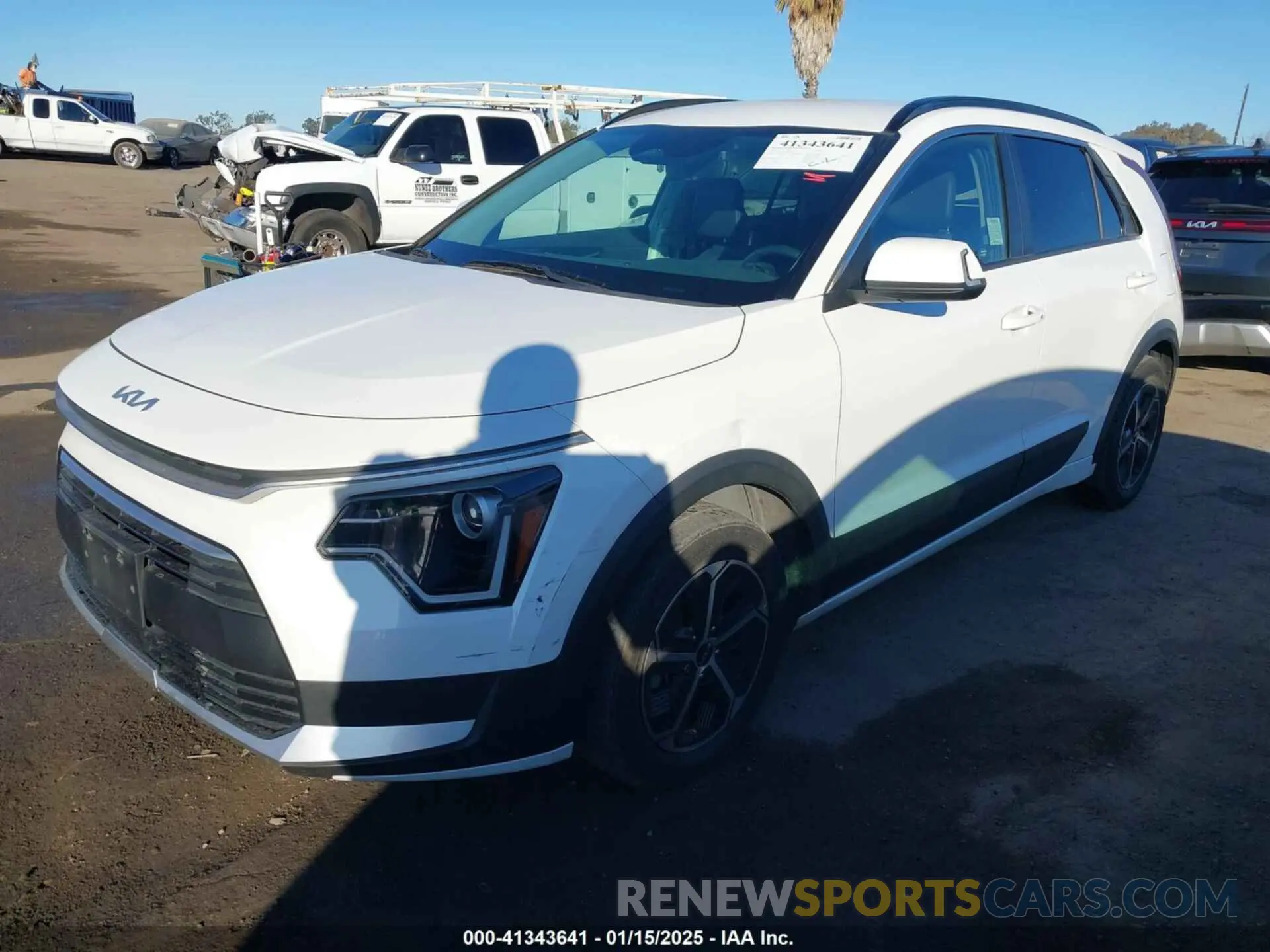 2 Фотография поврежденного автомобиля KNDCR3LE4P5075812 KIA NIRO 2023