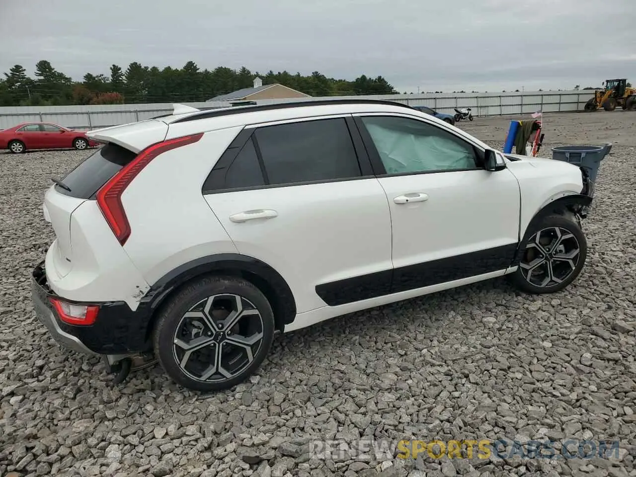 3 Photograph of a damaged car KNDCR3LE4P5106931 KIA NIRO 2023