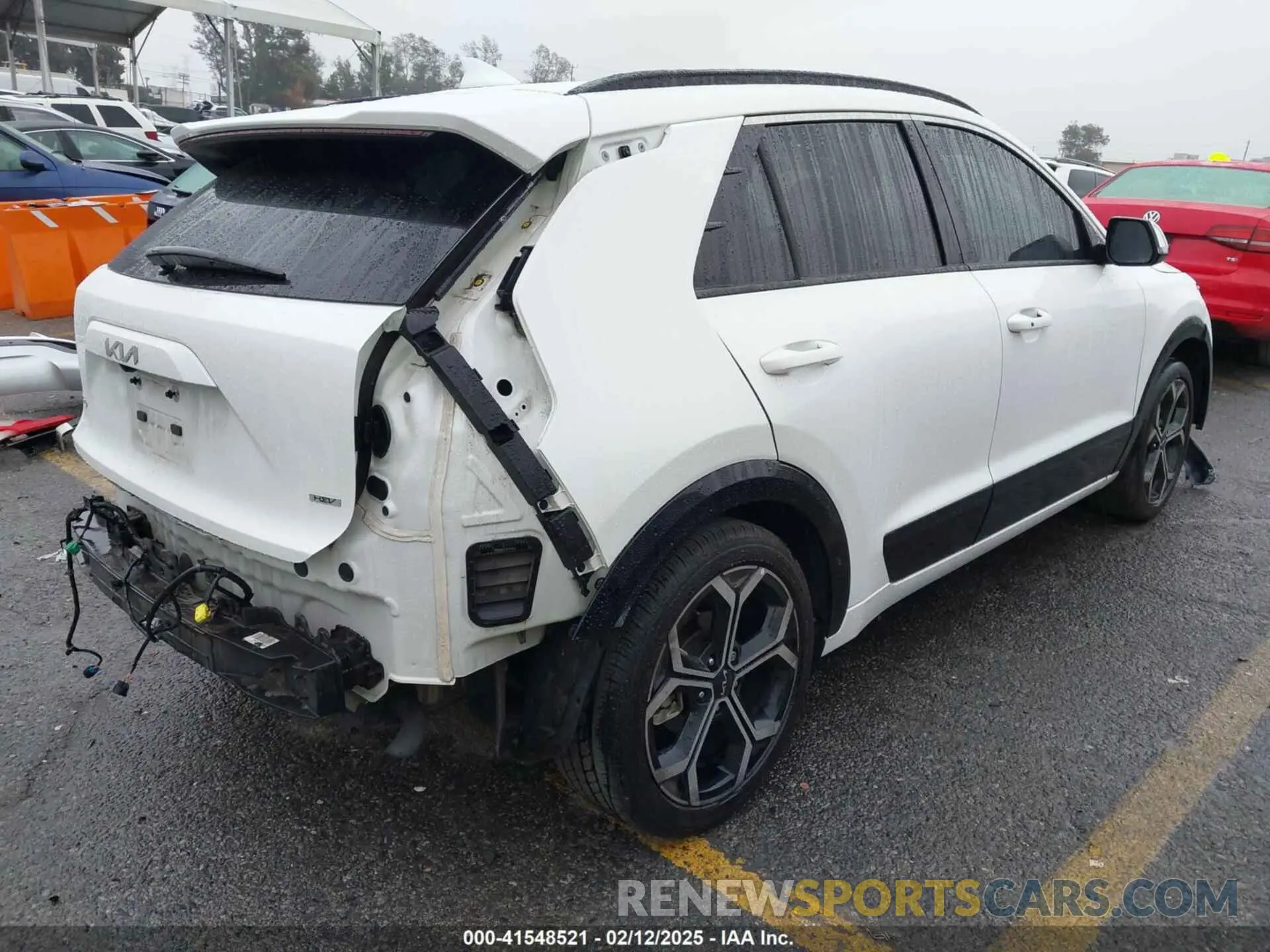 4 Photograph of a damaged car KNDCR3LE5P5033858 KIA NIRO 2023