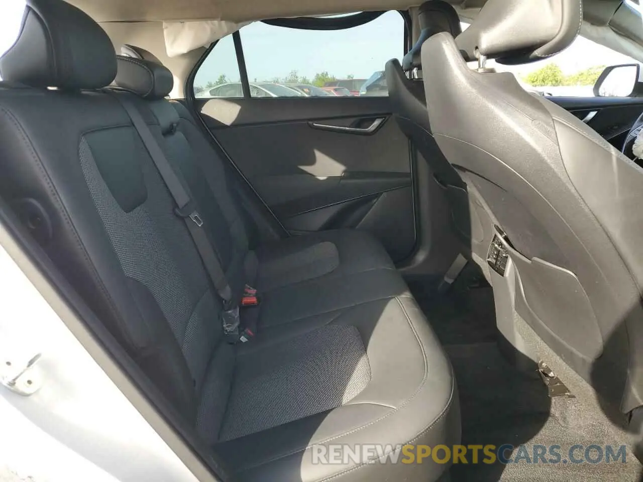 12 Photograph of a damaged car KNDCR3LE6P5053407 KIA NIRO 2023
