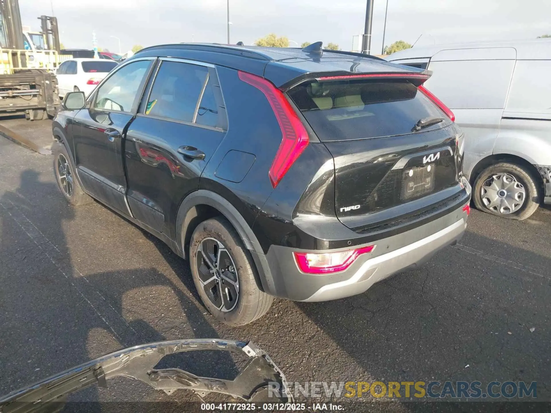 3 Фотография поврежденного автомобиля KNDCR3LE6P5081594 KIA NIRO 2023