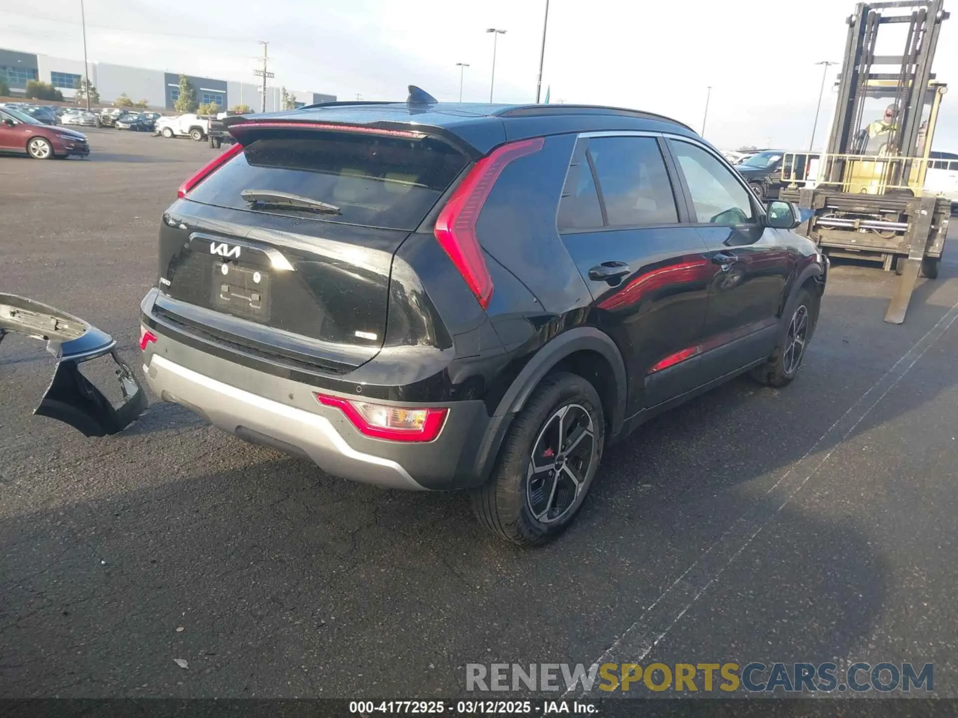 4 Фотография поврежденного автомобиля KNDCR3LE6P5081594 KIA NIRO 2023