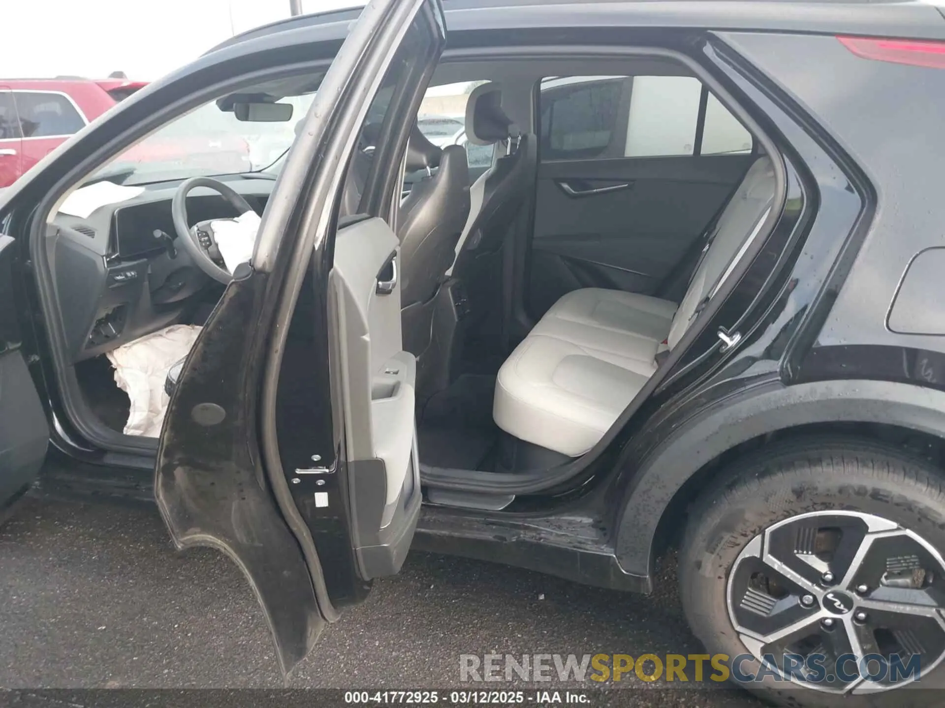 8 Фотография поврежденного автомобиля KNDCR3LE6P5081594 KIA NIRO 2023