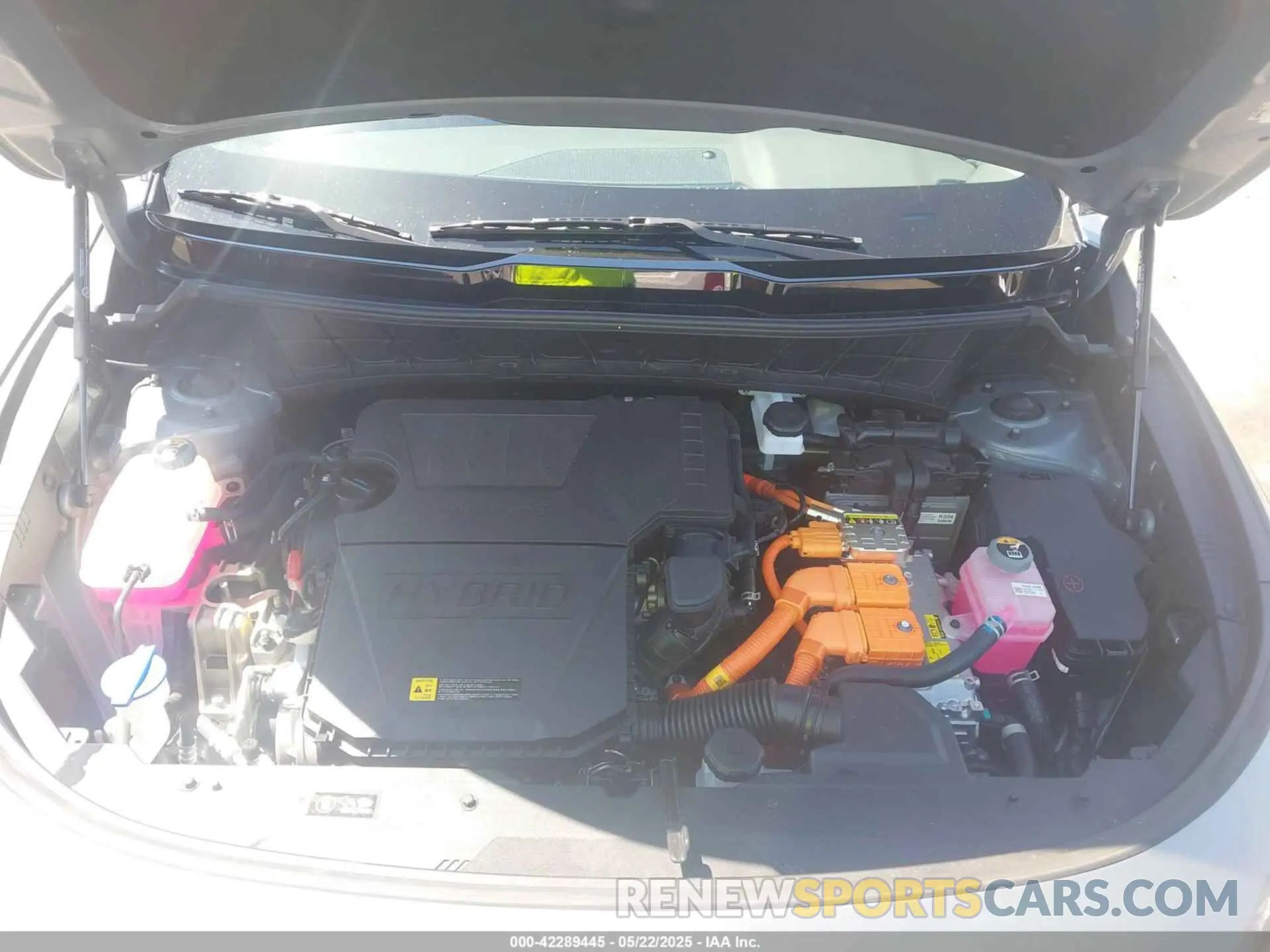 10 Photograph of a damaged car KNDCR3LE7P5058017 KIA NIRO 2023