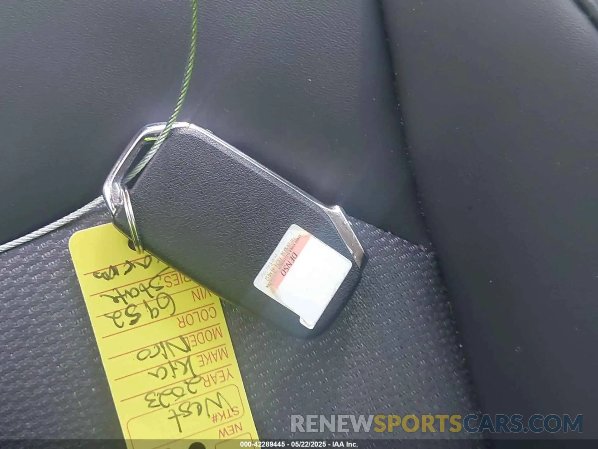 11 Photograph of a damaged car KNDCR3LE7P5058017 KIA NIRO 2023