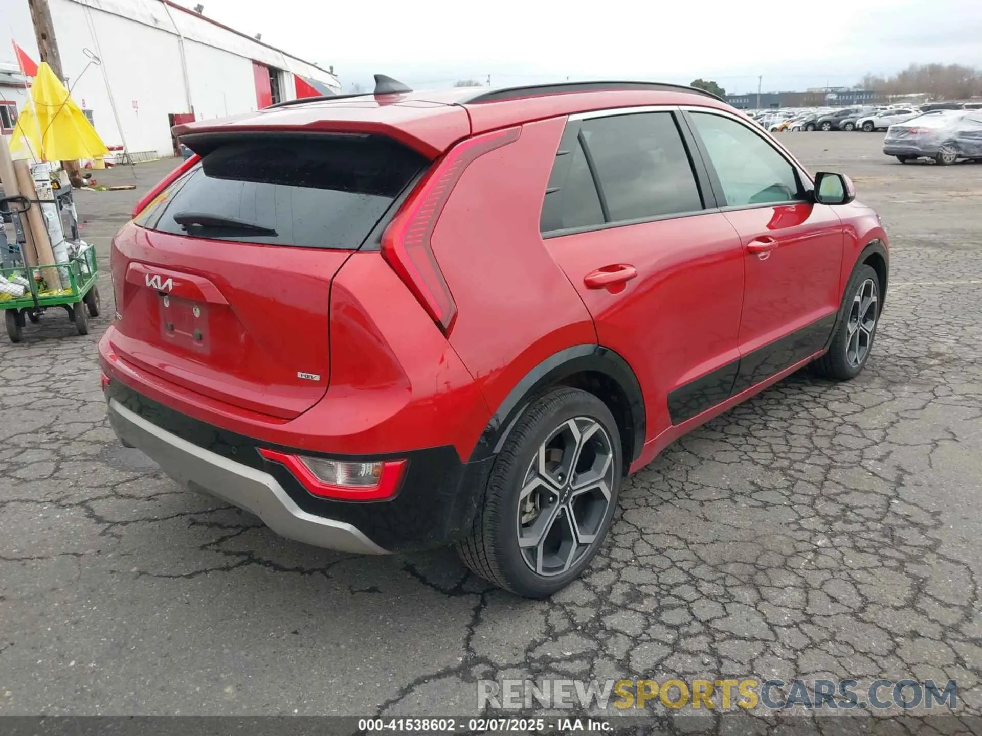 4 Фотография поврежденного автомобиля KNDCR3LE8P5040383 KIA NIRO 2023