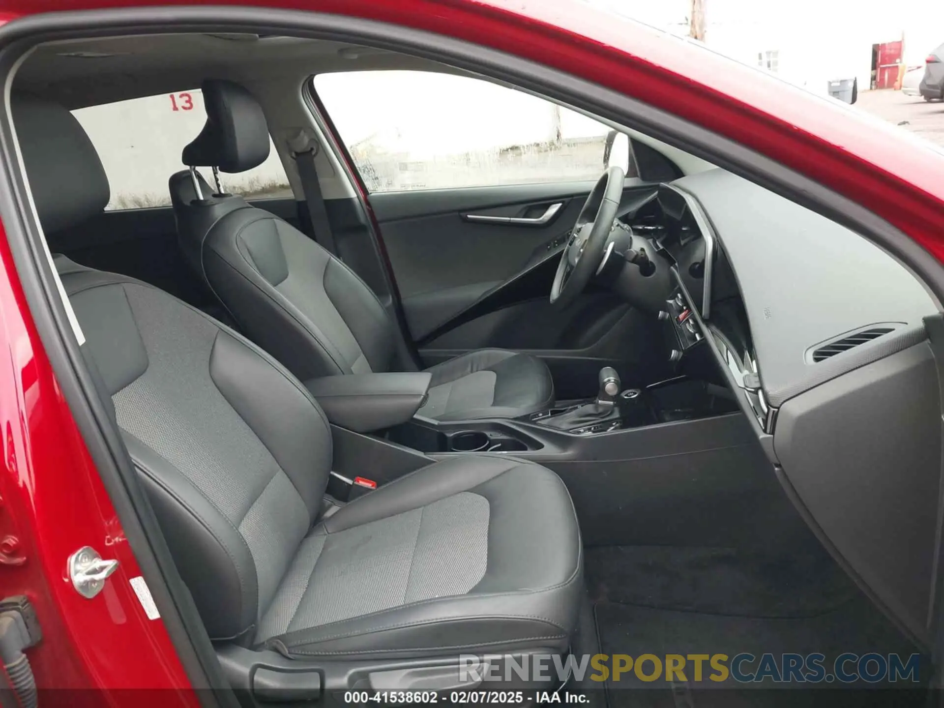 5 Фотография поврежденного автомобиля KNDCR3LE8P5040383 KIA NIRO 2023