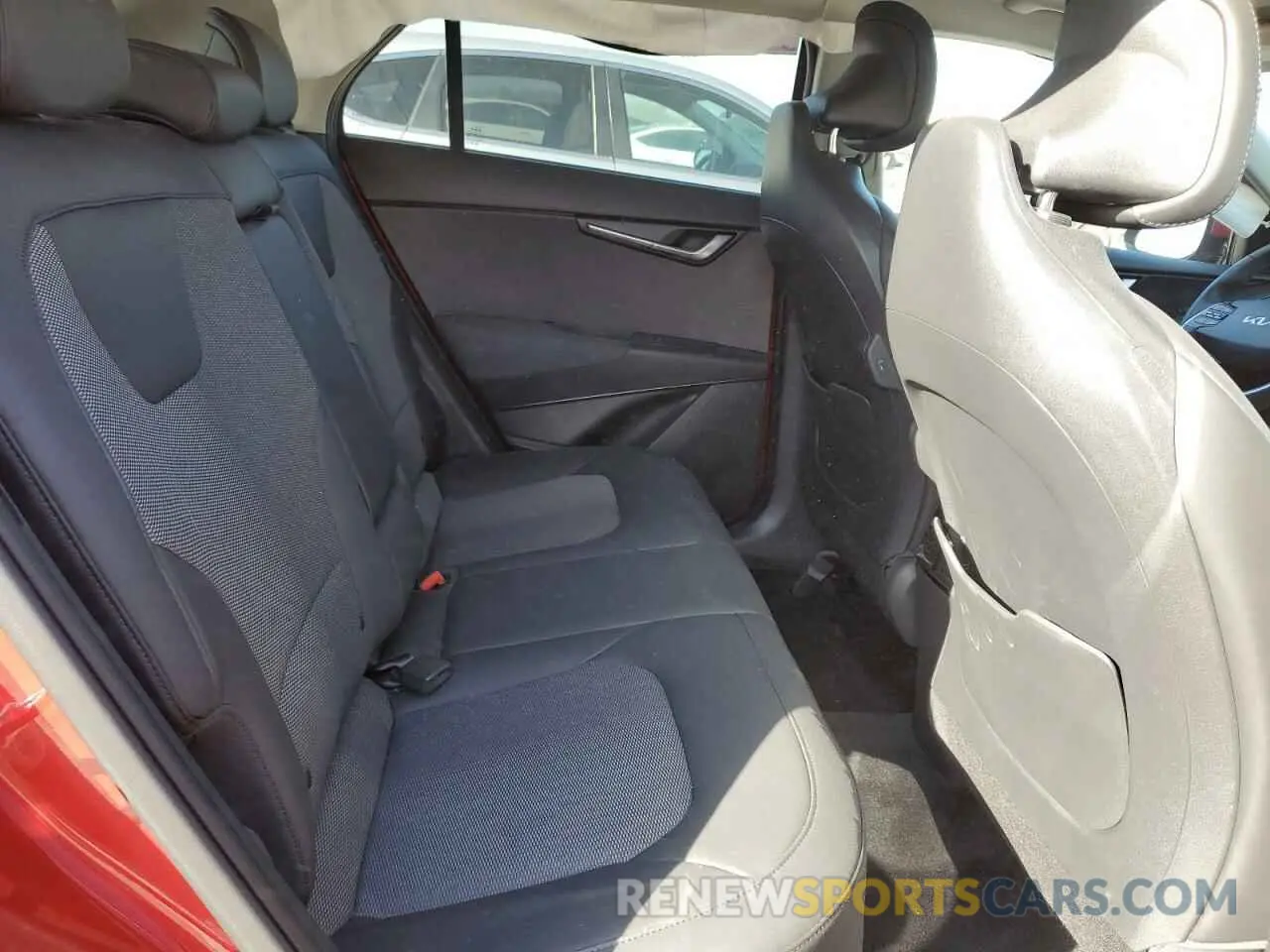 11 Фотография поврежденного автомобиля KNDCR3LE8P5041551 KIA NIRO 2023