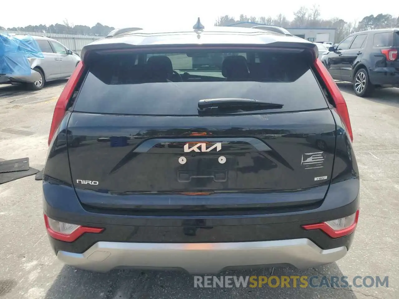 6 Photograph of a damaged car KNDCR3LE8P5069754 KIA NIRO 2023