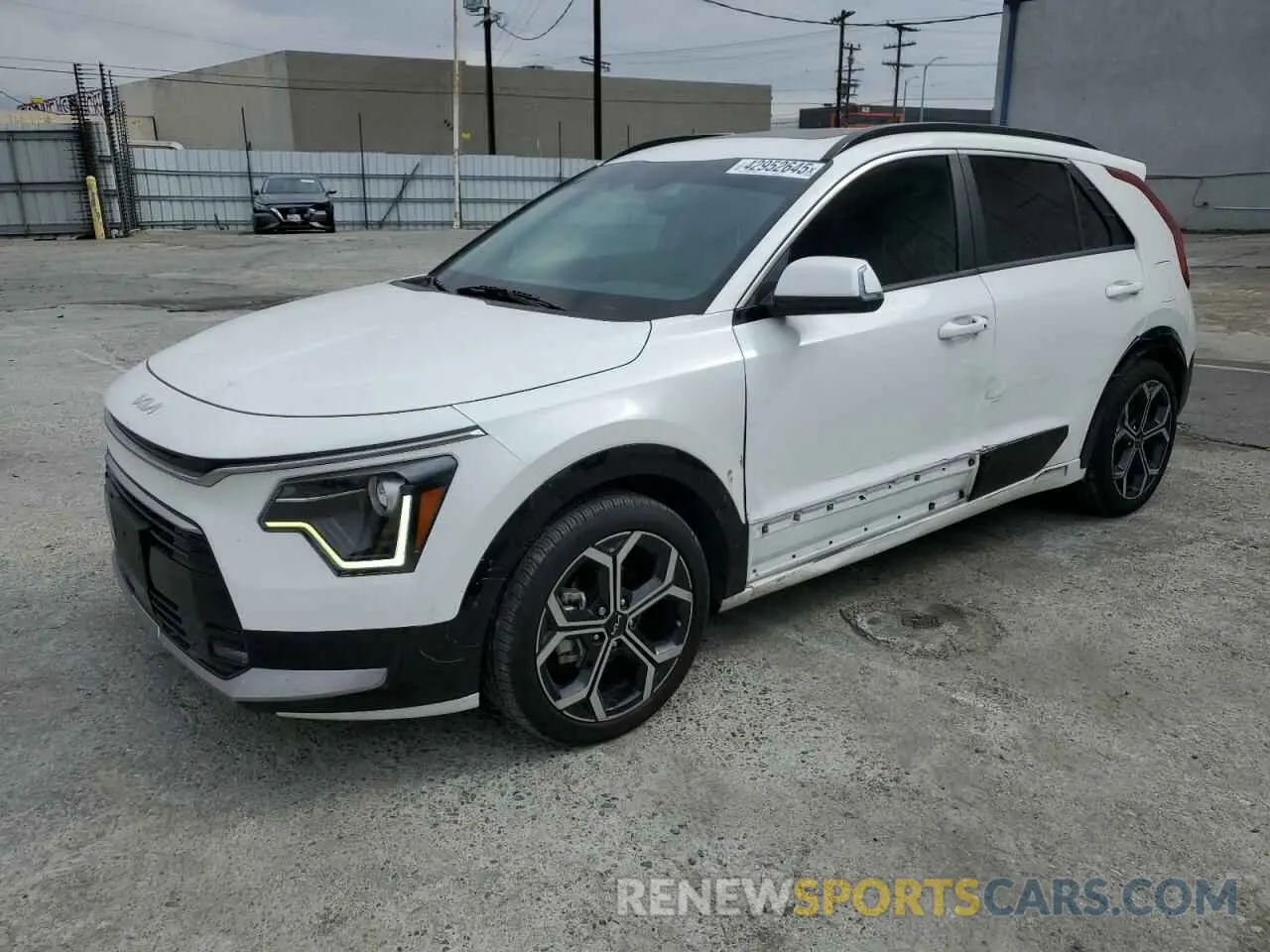 1 Фотография поврежденного автомобиля KNDCR3LEXP5043589 KIA NIRO 2023
