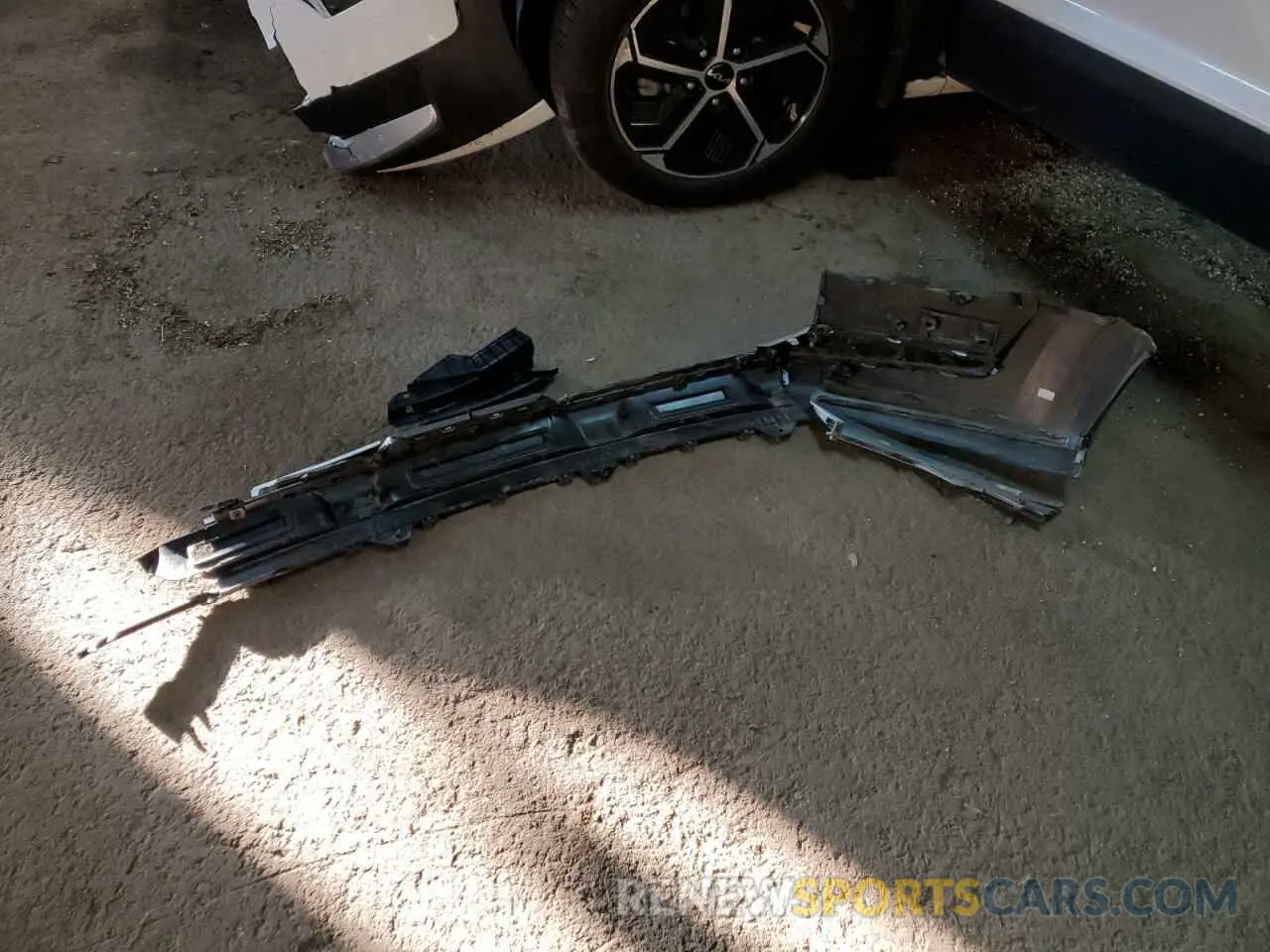 12 Photograph of a damaged car KNDCS3LF7P5113109 KIA NIRO 2023