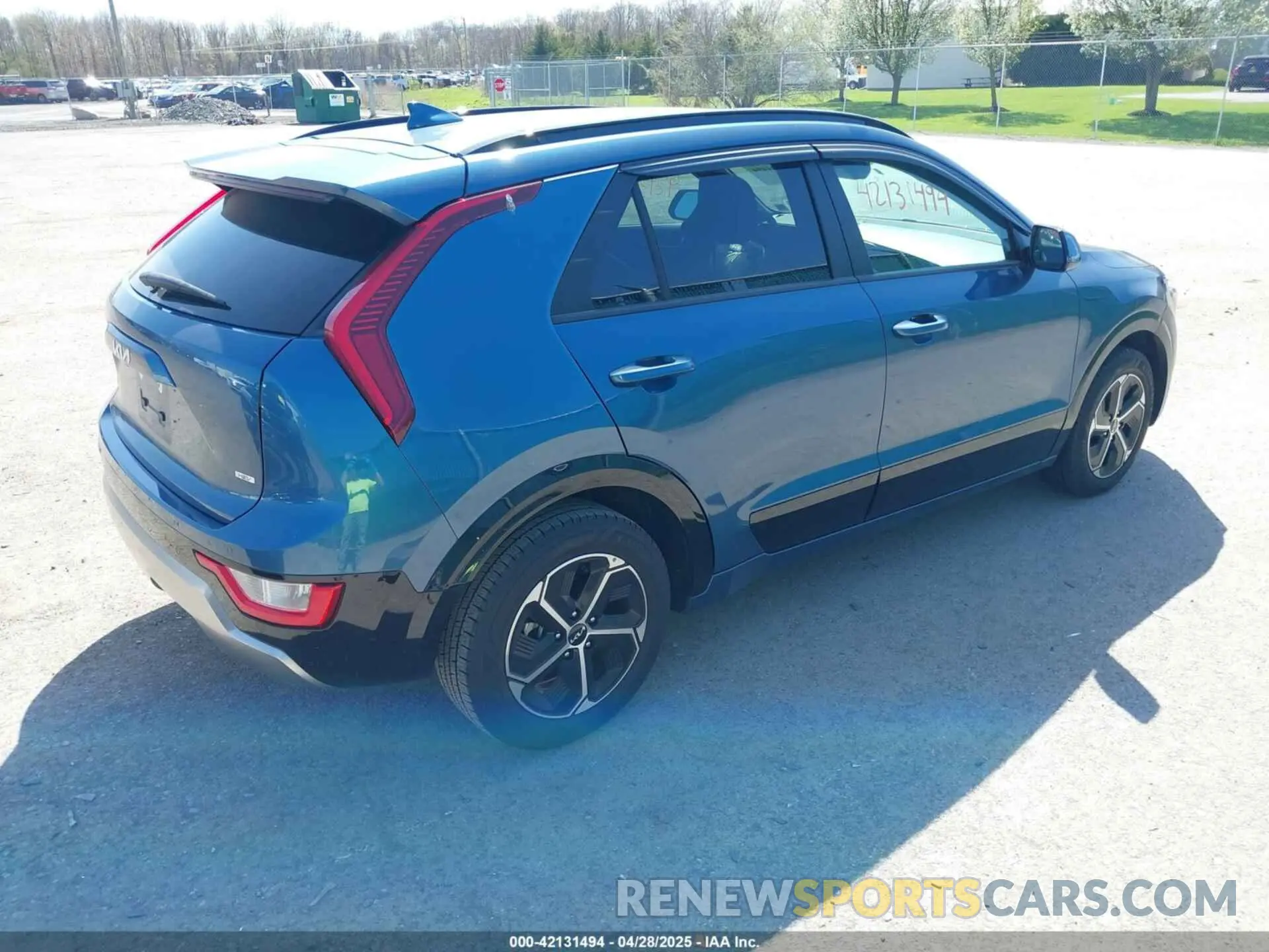 4 Photograph of a damaged car KNDCT3LE0P5061245 KIA NIRO 2023