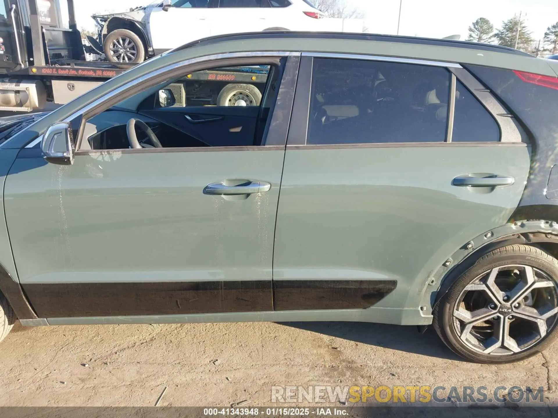 14 Фотография поврежденного автомобиля KNDCT3LE2P5039313 KIA NIRO 2023