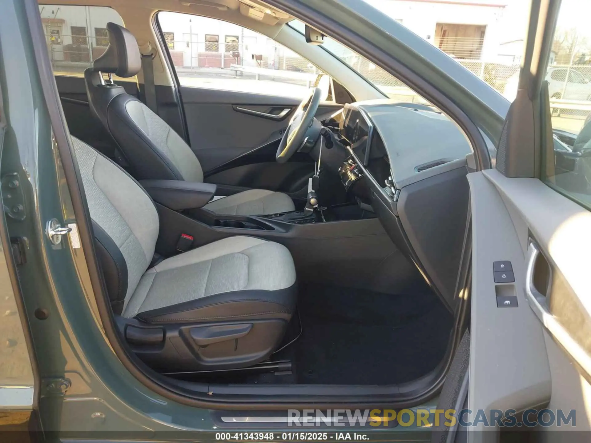 5 Фотография поврежденного автомобиля KNDCT3LE2P5039313 KIA NIRO 2023