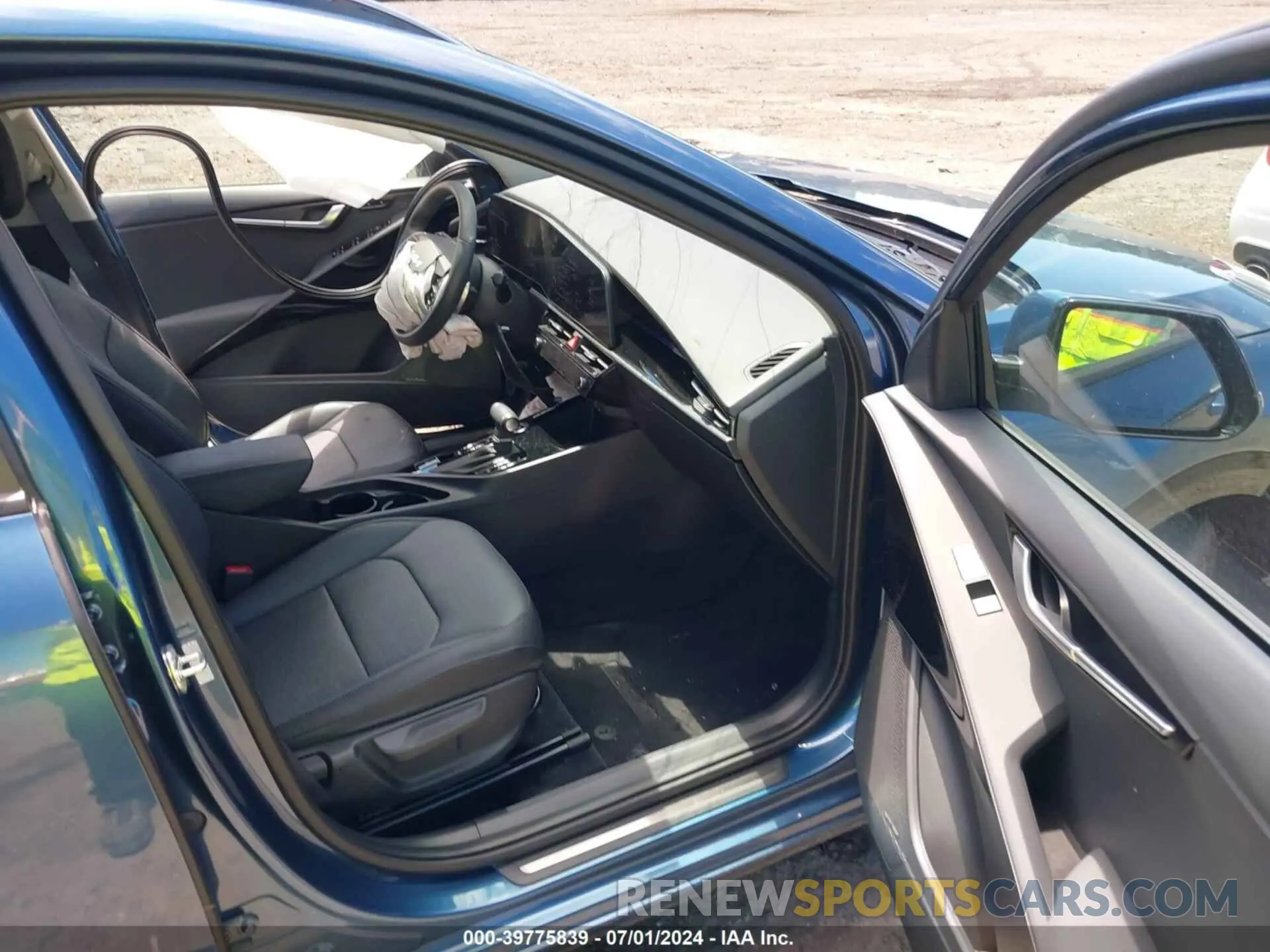 5 Фотография поврежденного автомобиля KNDCT3LE7P5038903 KIA NIRO 2023