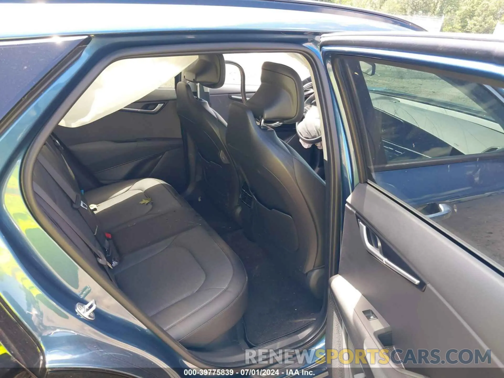 8 Фотография поврежденного автомобиля KNDCT3LE7P5038903 KIA NIRO 2023