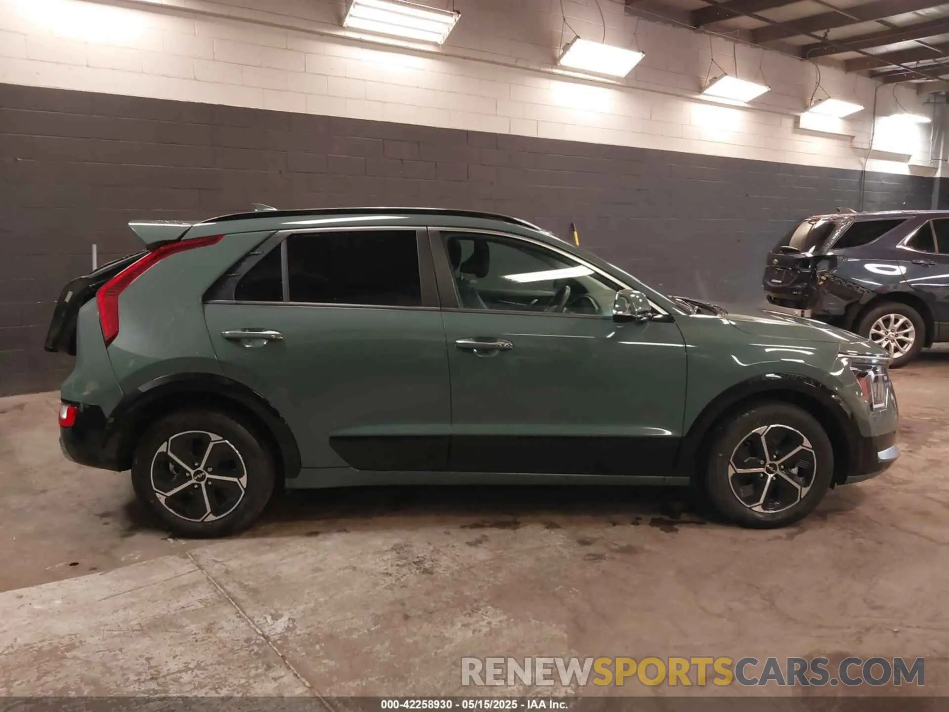 13 Photograph of a damaged car KNDCT3LE9P5045660 KIA NIRO 2023