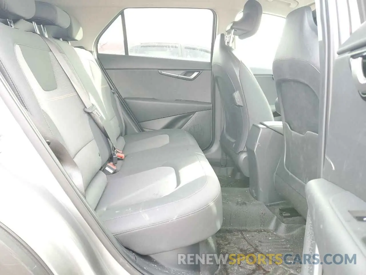 11 Фотография поврежденного автомобиля KNDCP3LE5R5155631 KIA NIRO 2024
