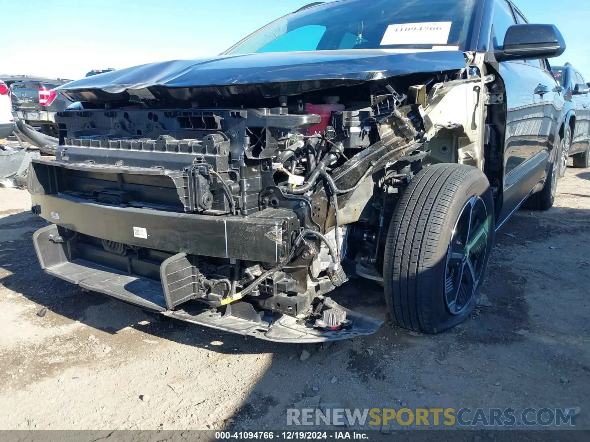 6 Photograph of a damaged car KNDCP3LEXR5152028 KIA NIRO 2024
