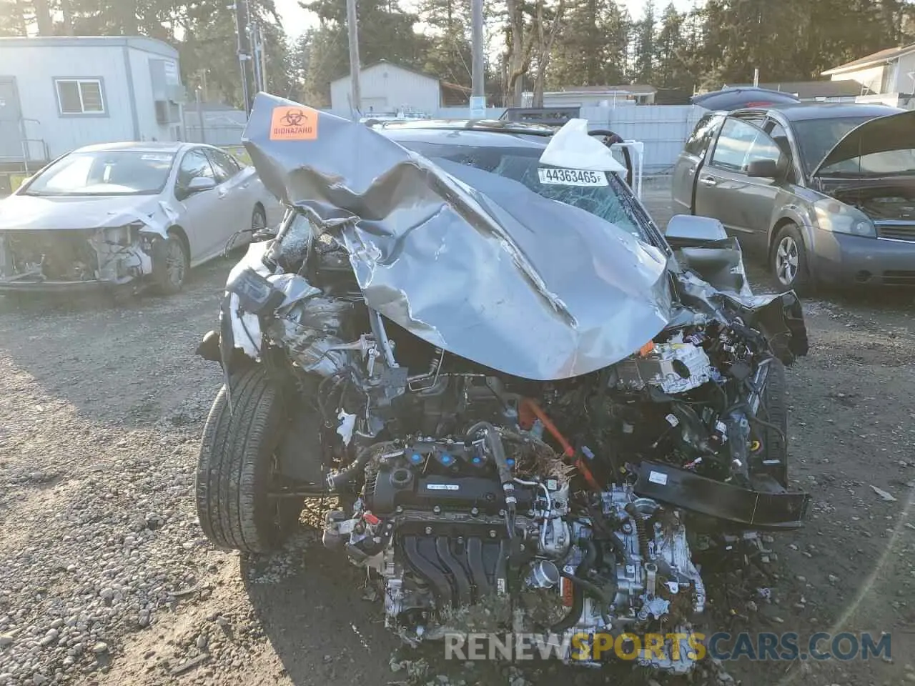 5 Photograph of a damaged car KNDCR3LE0R5138438 KIA NIRO 2024