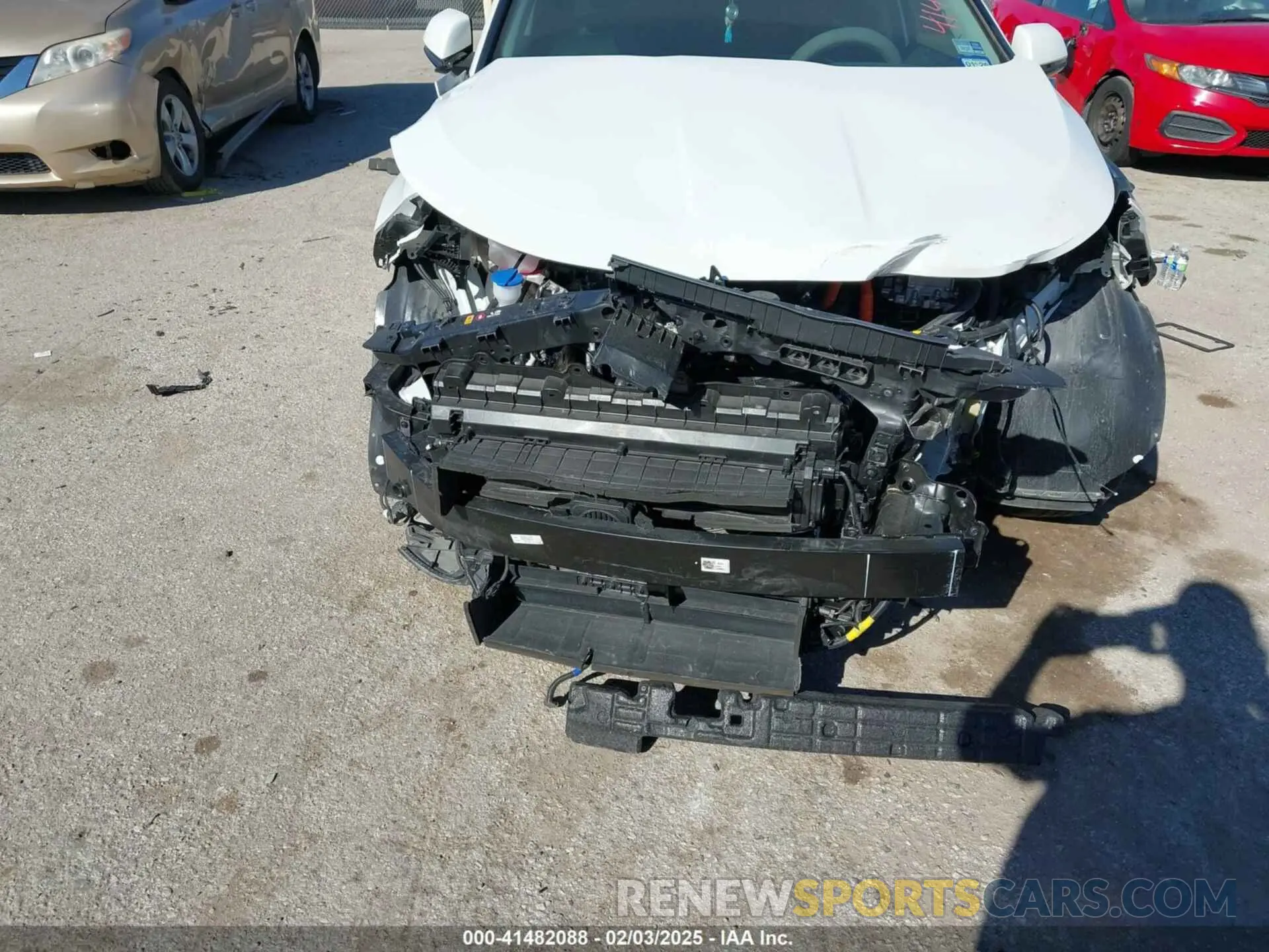 6 Photograph of a damaged car KNDCR3LE0R5146510 KIA NIRO 2024