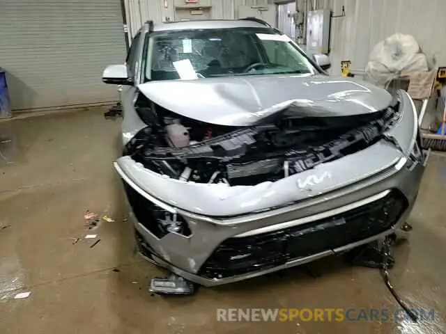 14 Photograph of a damaged car KNDCR3LE1R5164059 KIA NIRO 2024