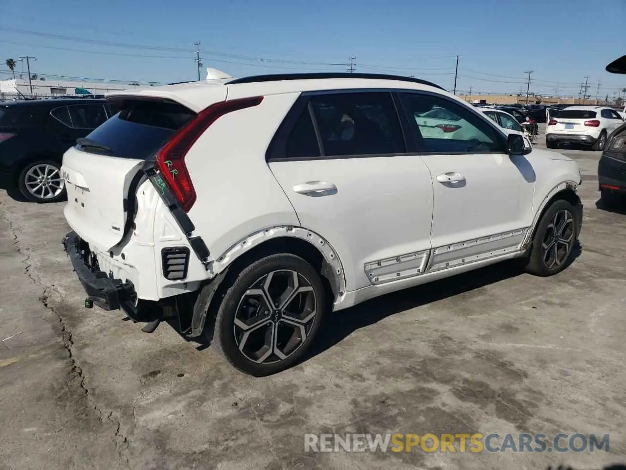 3 Photograph of a damaged car KNDCR3LE2R5138683 KIA NIRO 2024