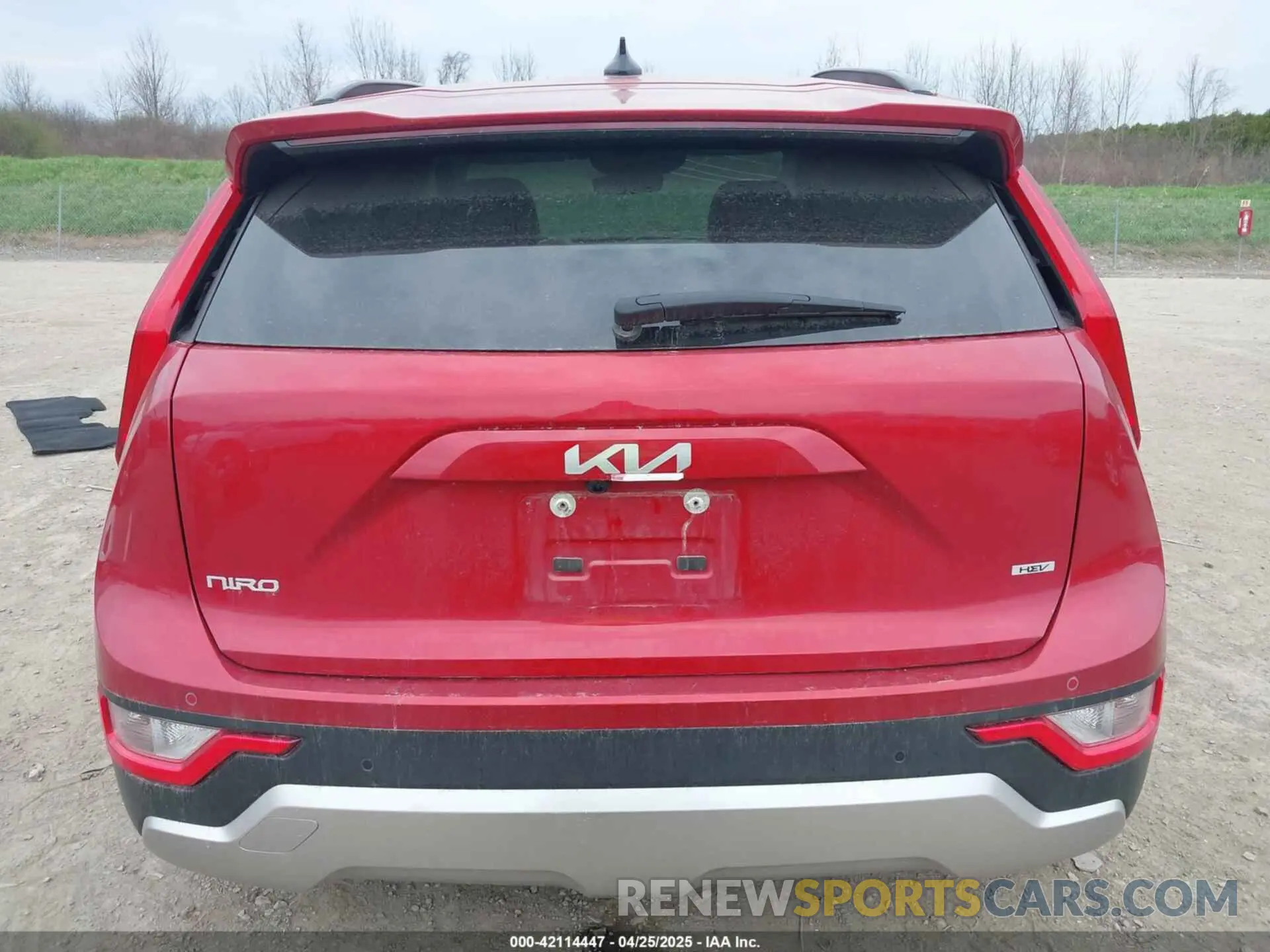 17 Фотография поврежденного автомобиля KNDCR3LE2R5177242 KIA NIRO 2024