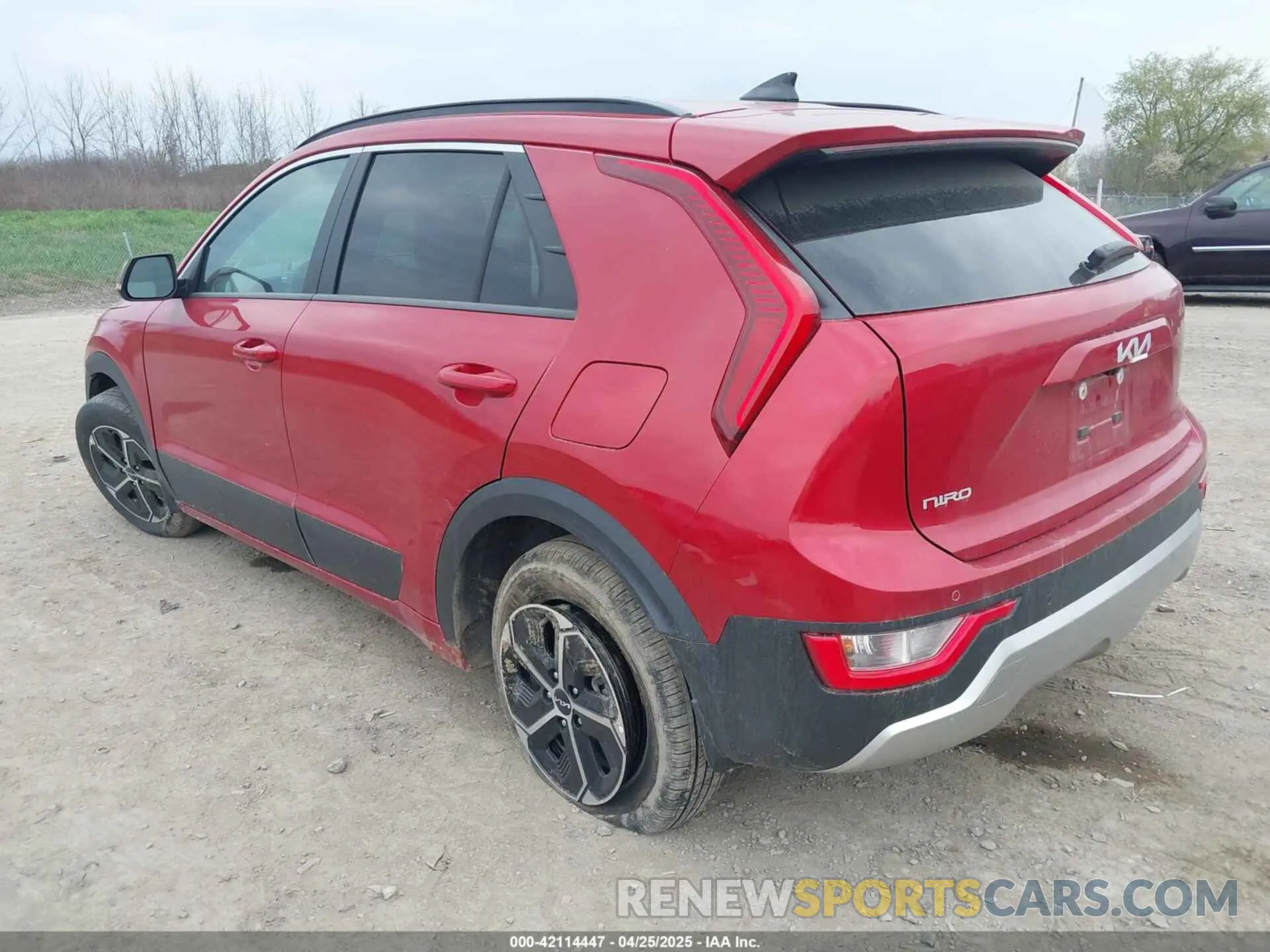 3 Фотография поврежденного автомобиля KNDCR3LE2R5177242 KIA NIRO 2024