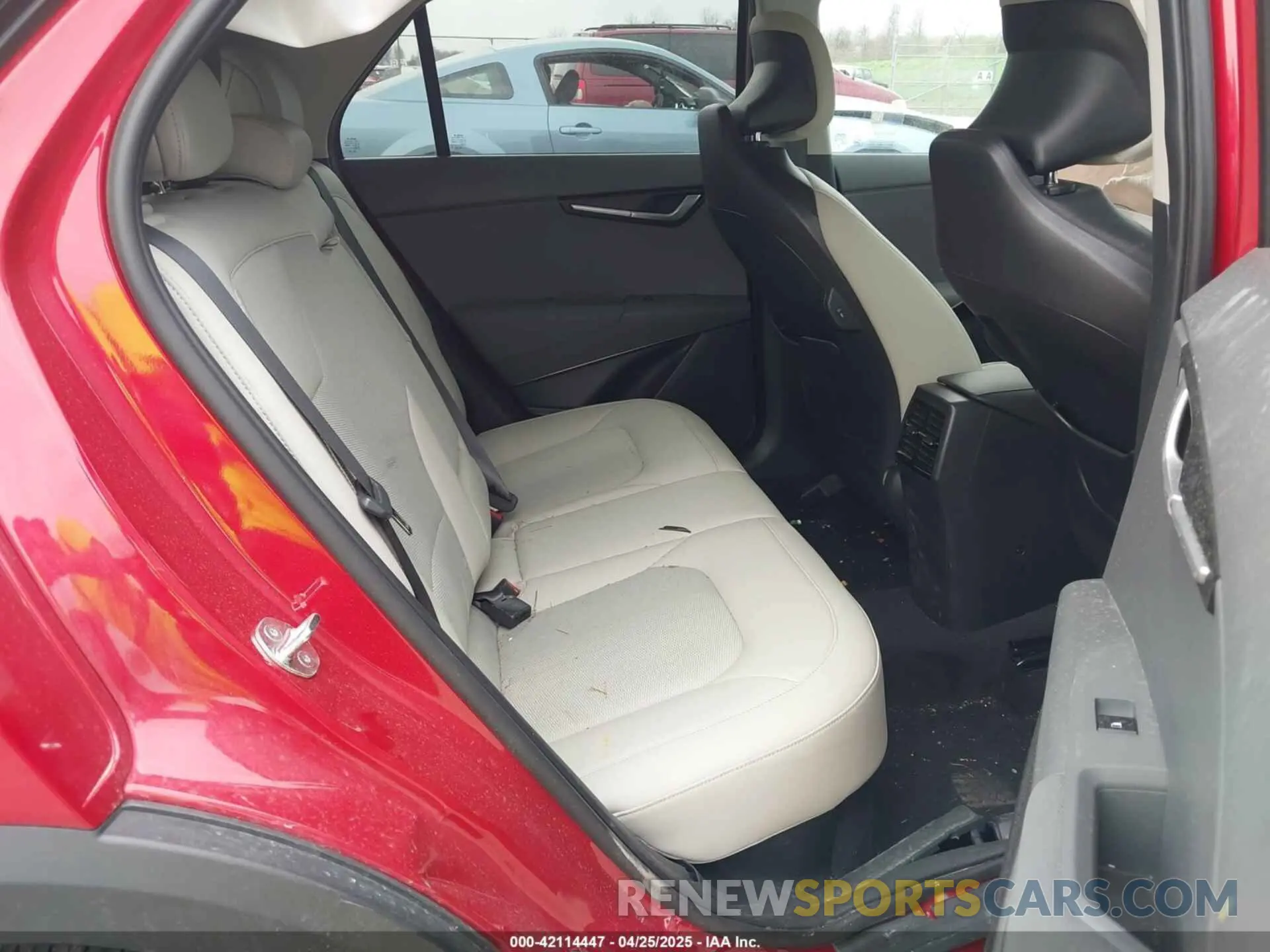 8 Фотография поврежденного автомобиля KNDCR3LE2R5177242 KIA NIRO 2024