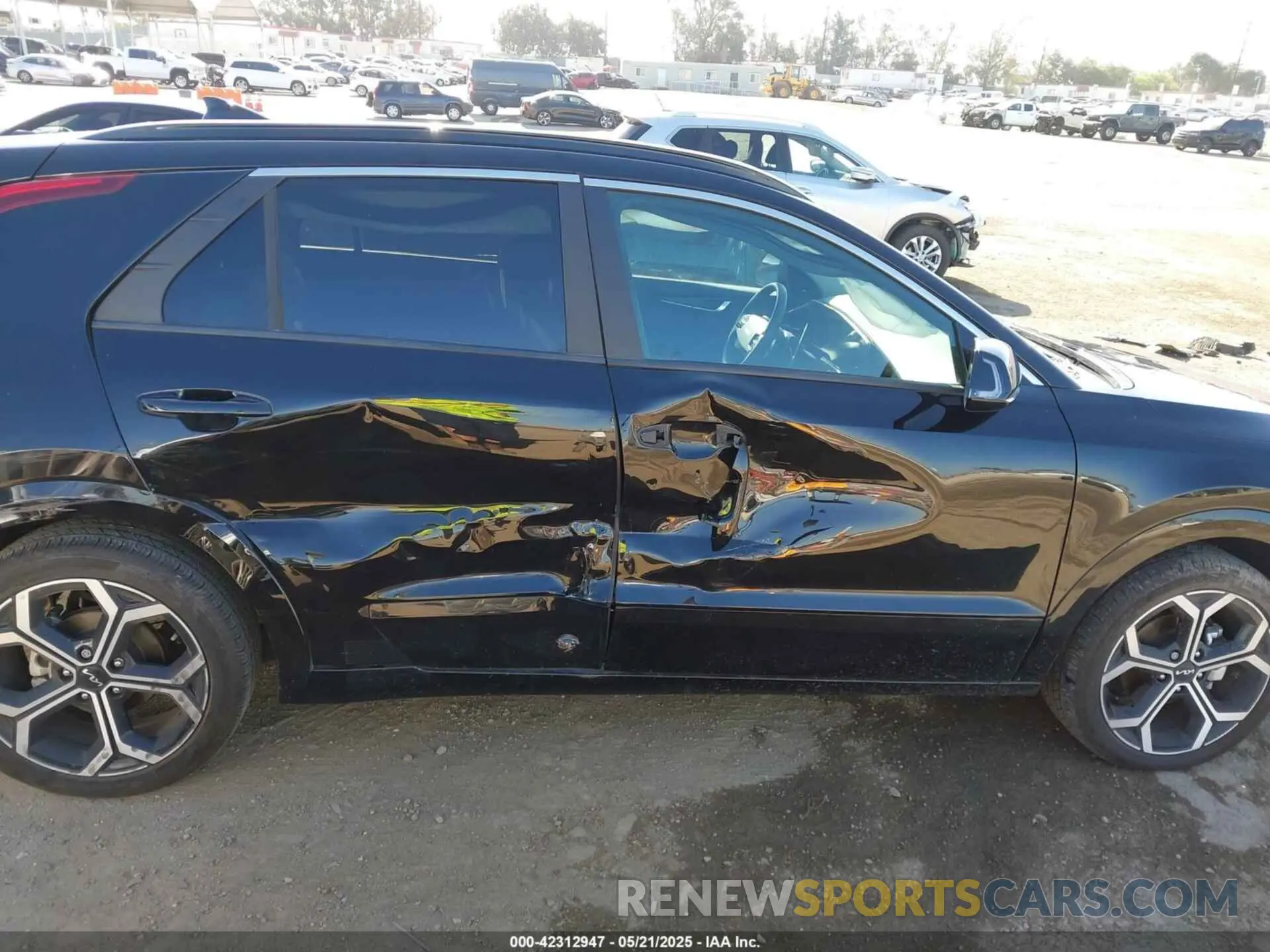 13 Фотография поврежденного автомобиля KNDCR3LE3R5152124 KIA NIRO 2024