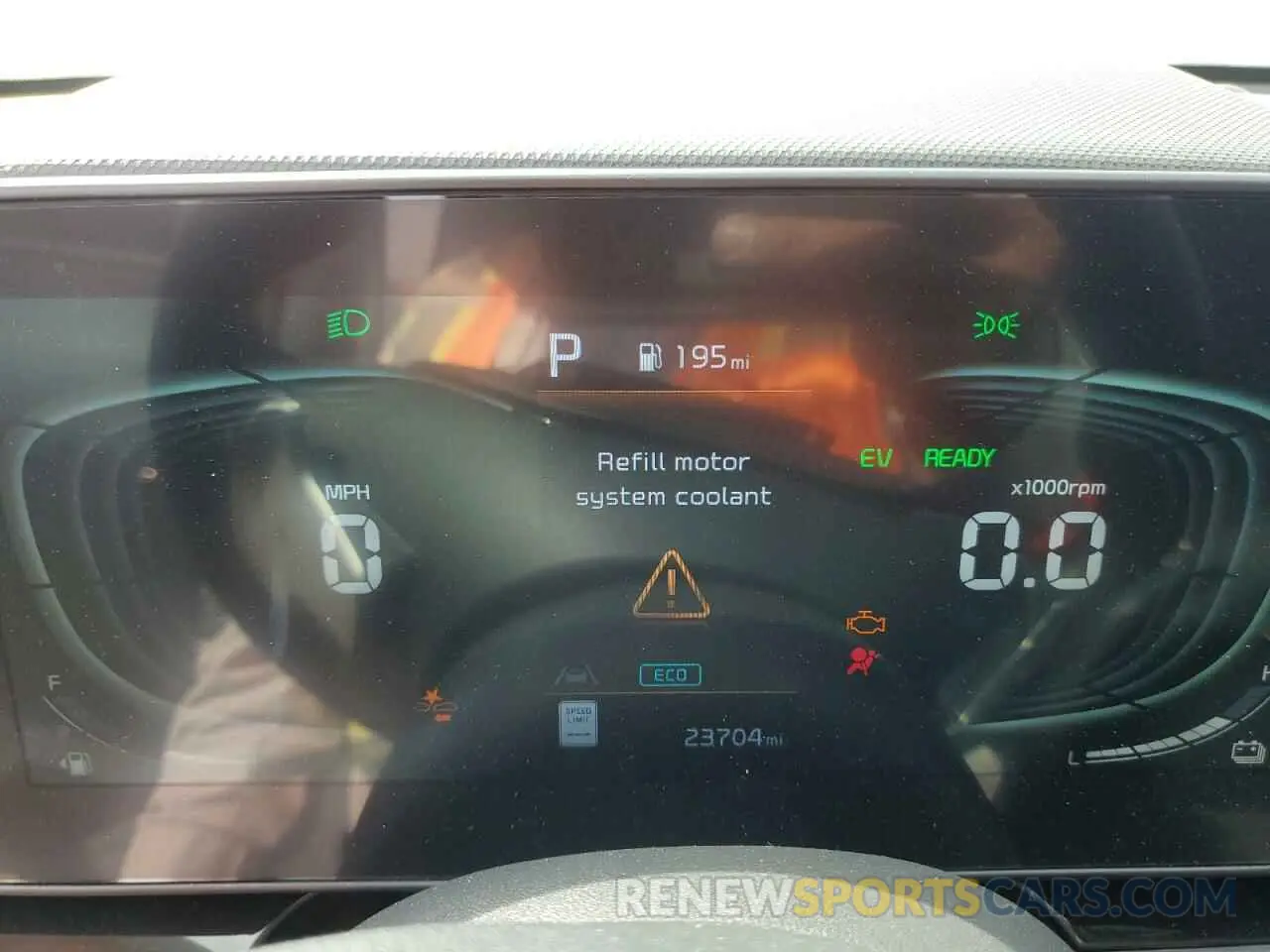 9 Photograph of a damaged car KNDCR3LE5R5187389 KIA NIRO 2024