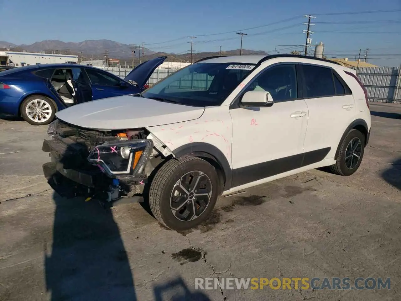 1 Photograph of a damaged car KNDCR3LE7R5148948 KIA NIRO 2024