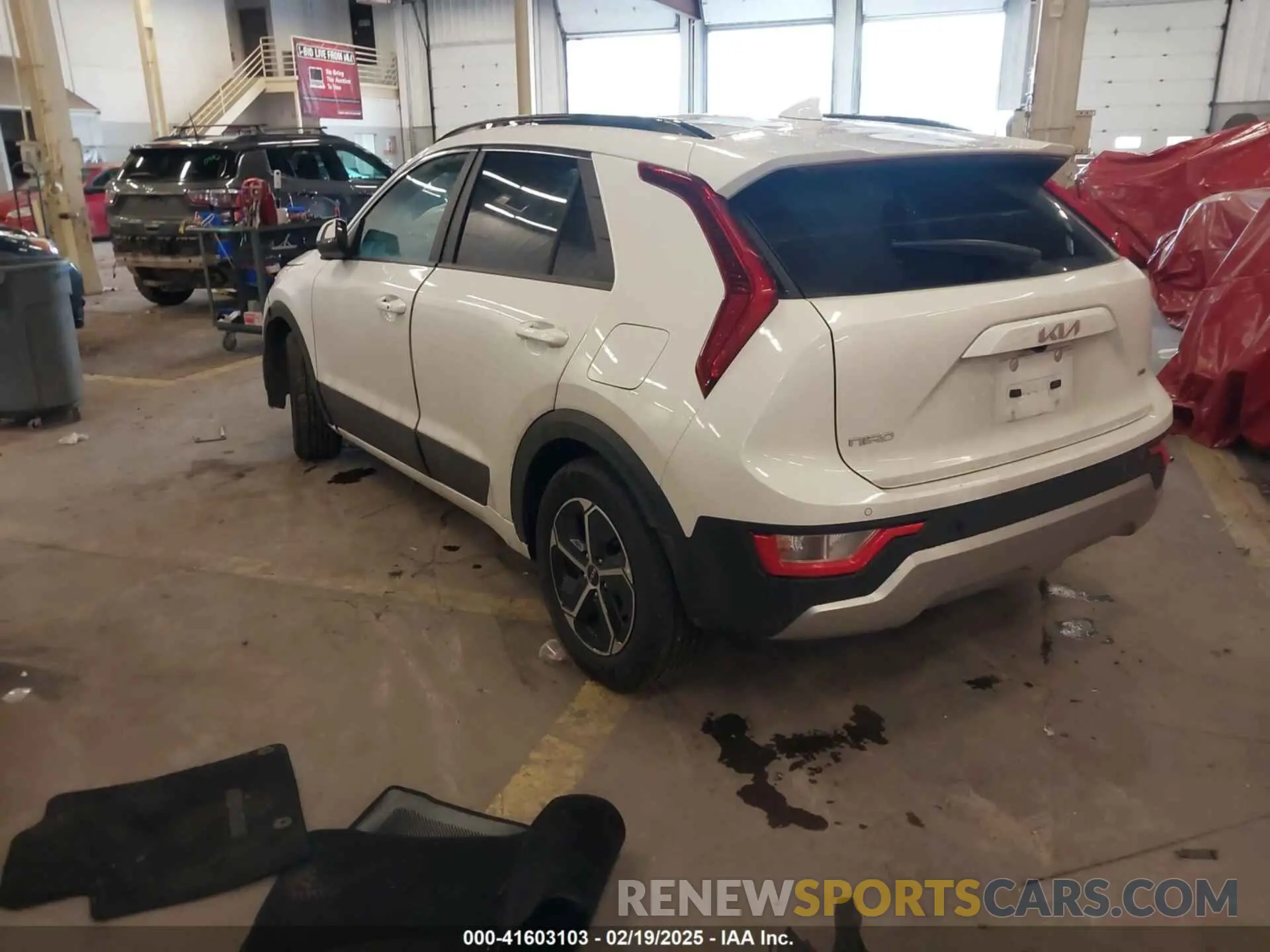 3 Фотография поврежденного автомобиля KNDCR3LE8R5127624 KIA NIRO 2024