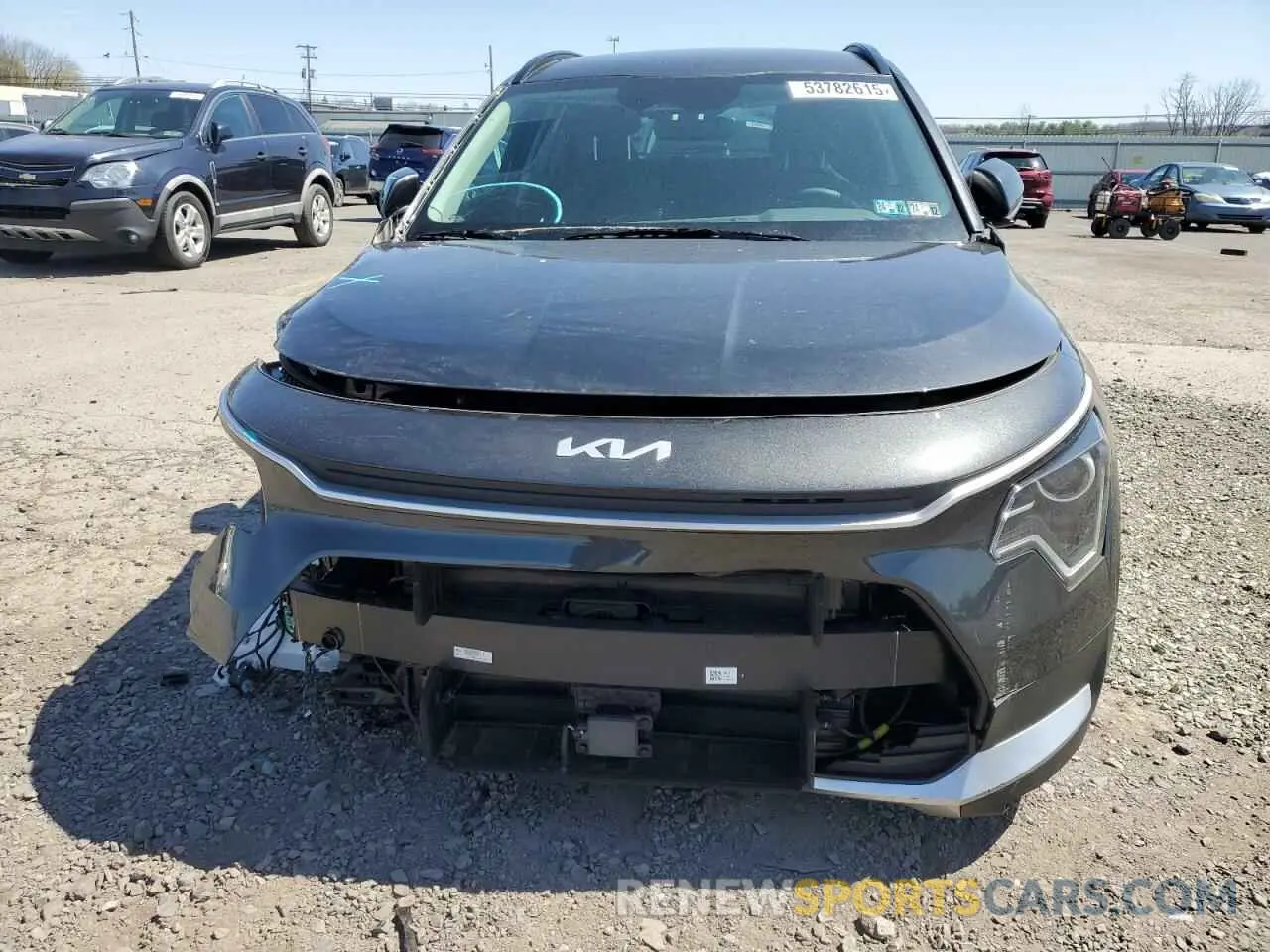 5 Photograph of a damaged car KNDCS3LF8R5138345 KIA NIRO 2024