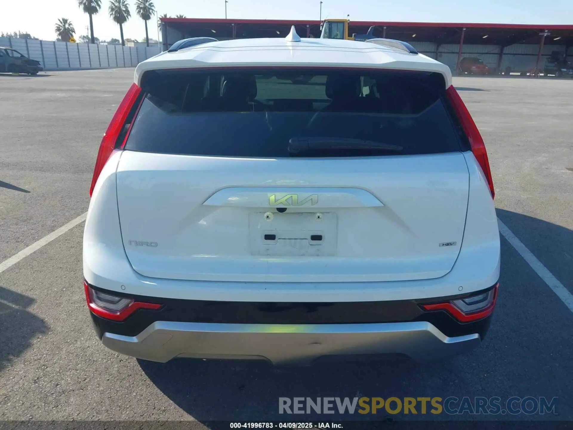16 Фотография поврежденного автомобиля KNDCT3LE9R5122188 KIA NIRO 2024