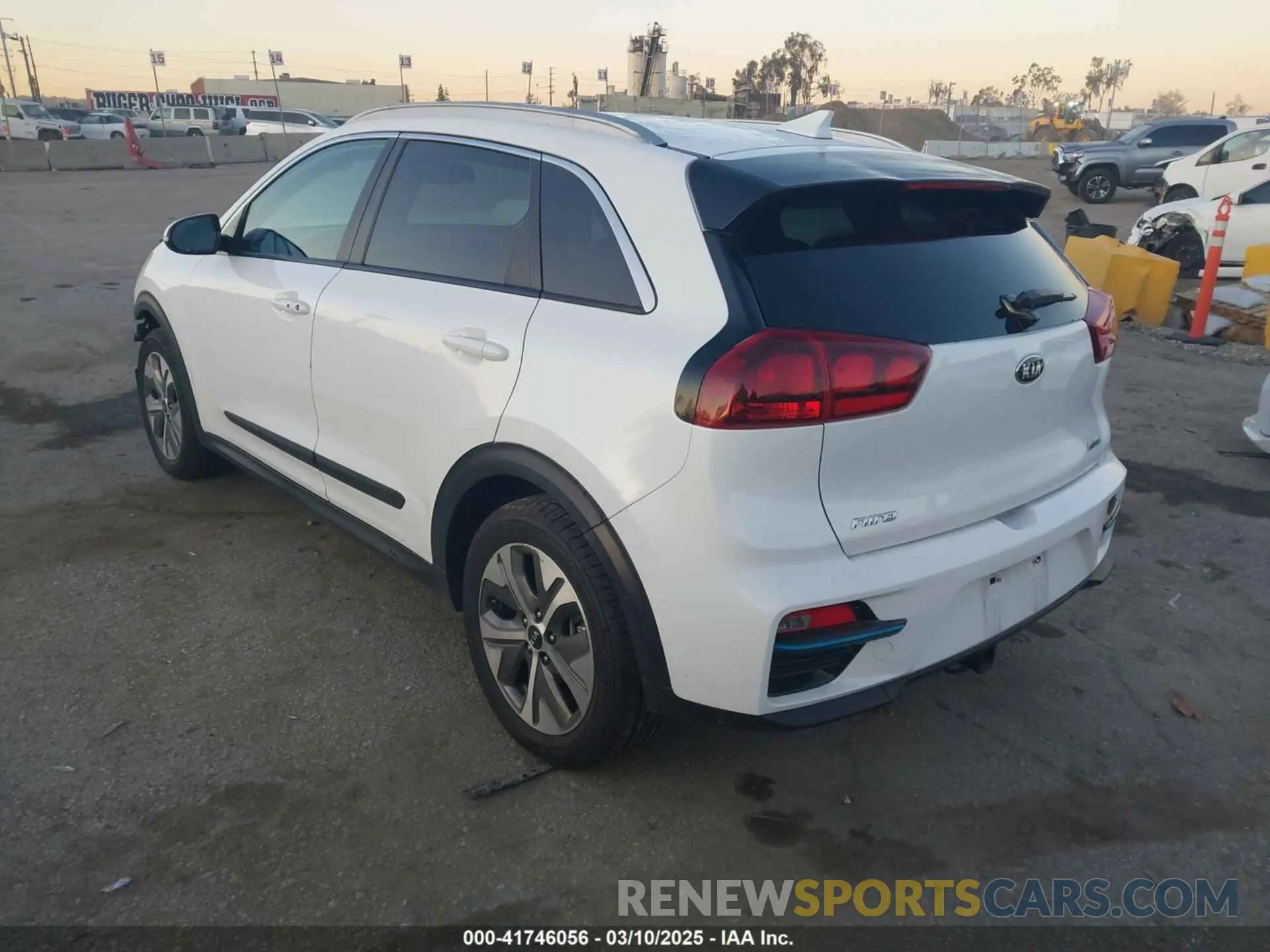 3 Фотография поврежденного автомобиля KNDCC3LG0K5014985 KIA NIRO EV 2019