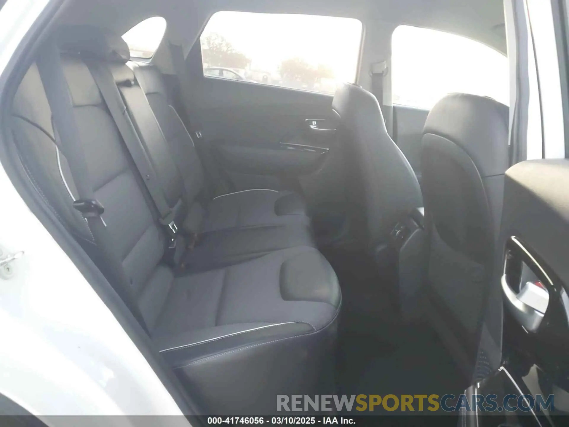 8 Фотография поврежденного автомобиля KNDCC3LG0K5014985 KIA NIRO EV 2019