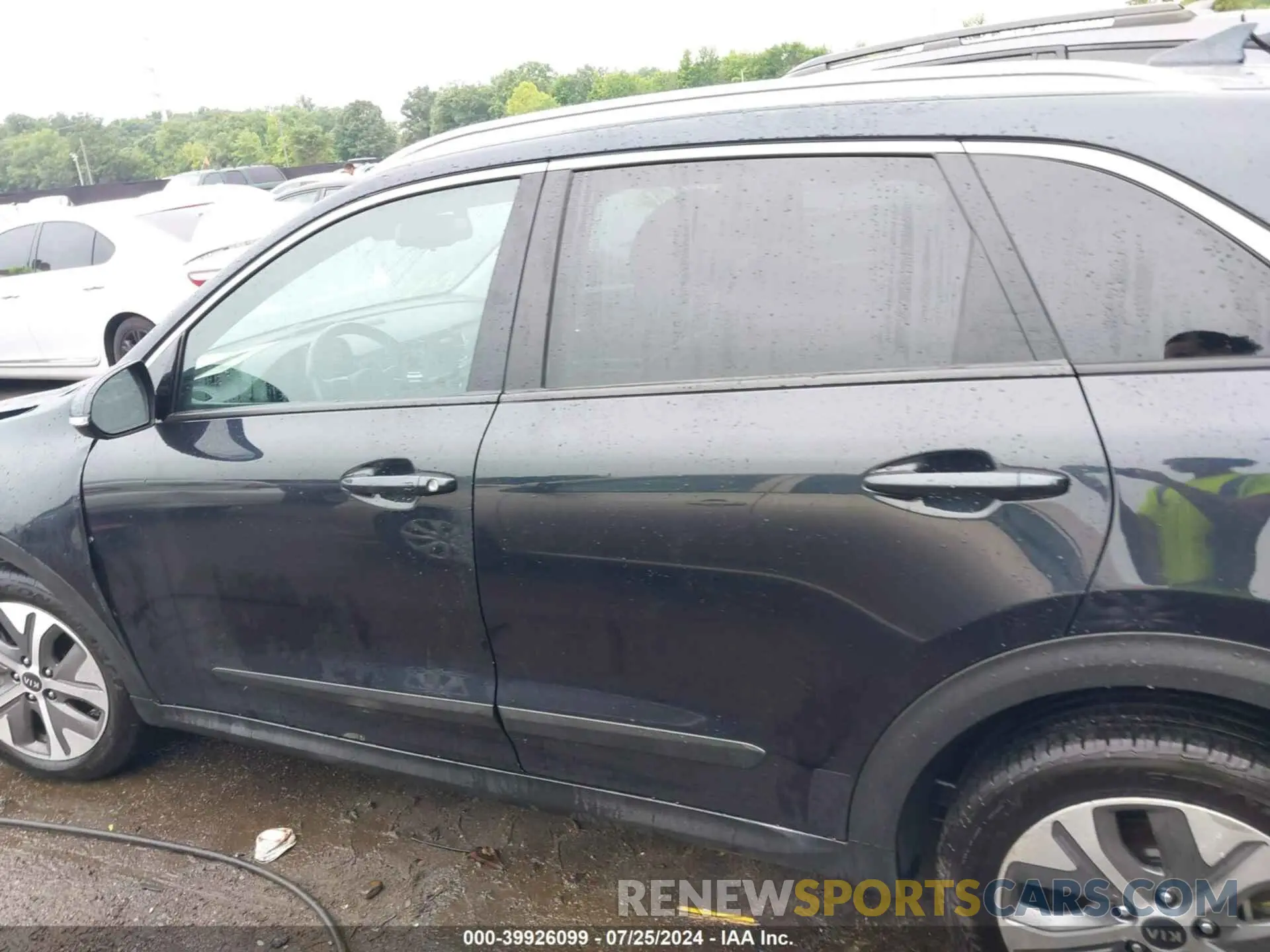 14 Photograph of a damaged car KNDCC3LG0K5024433 KIA NIRO EV 2019