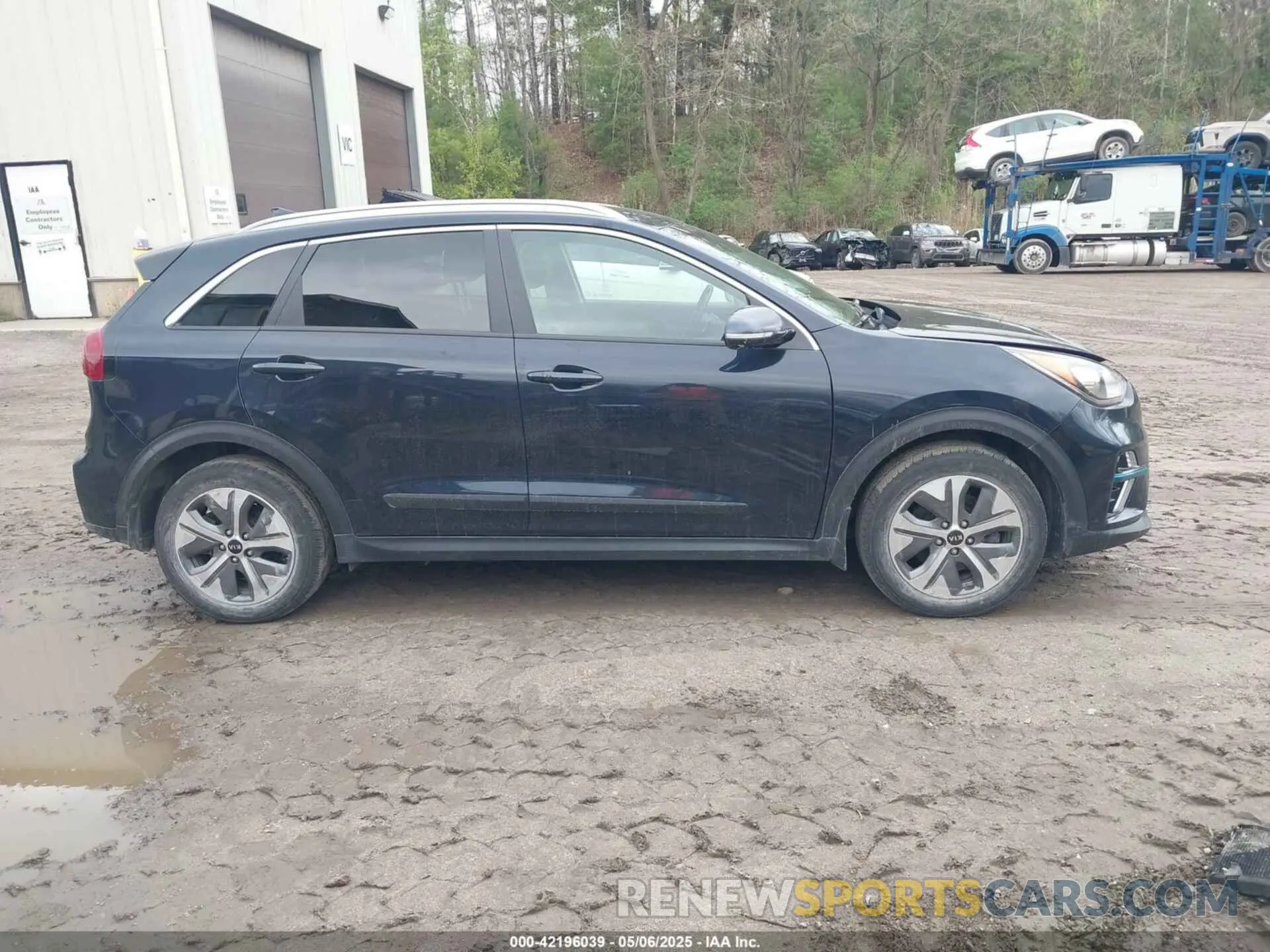 13 Фотография поврежденного автомобиля KNDCC3LG5K5020989 KIA NIRO EV 2019