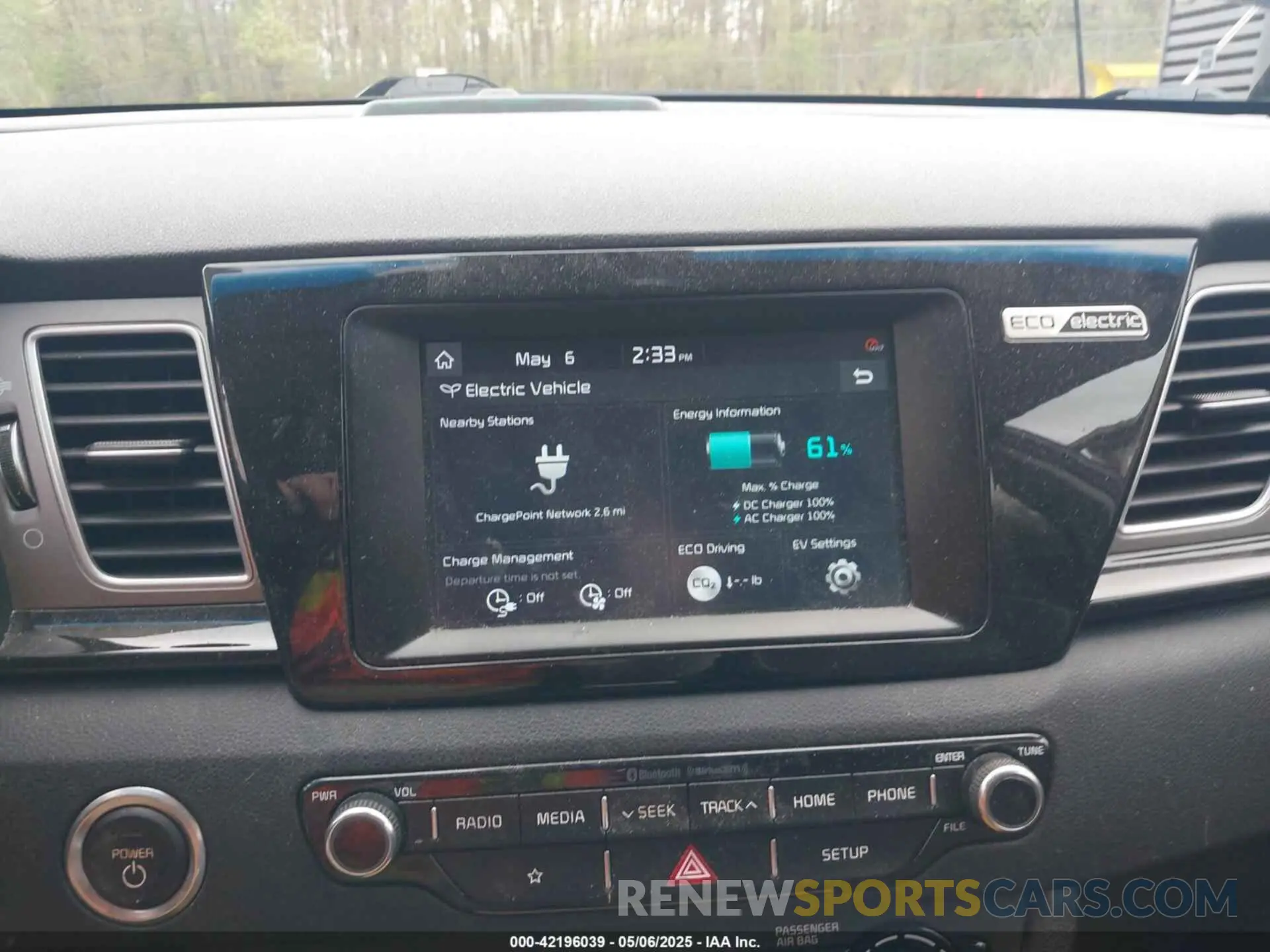 18 Фотография поврежденного автомобиля KNDCC3LG5K5020989 KIA NIRO EV 2019