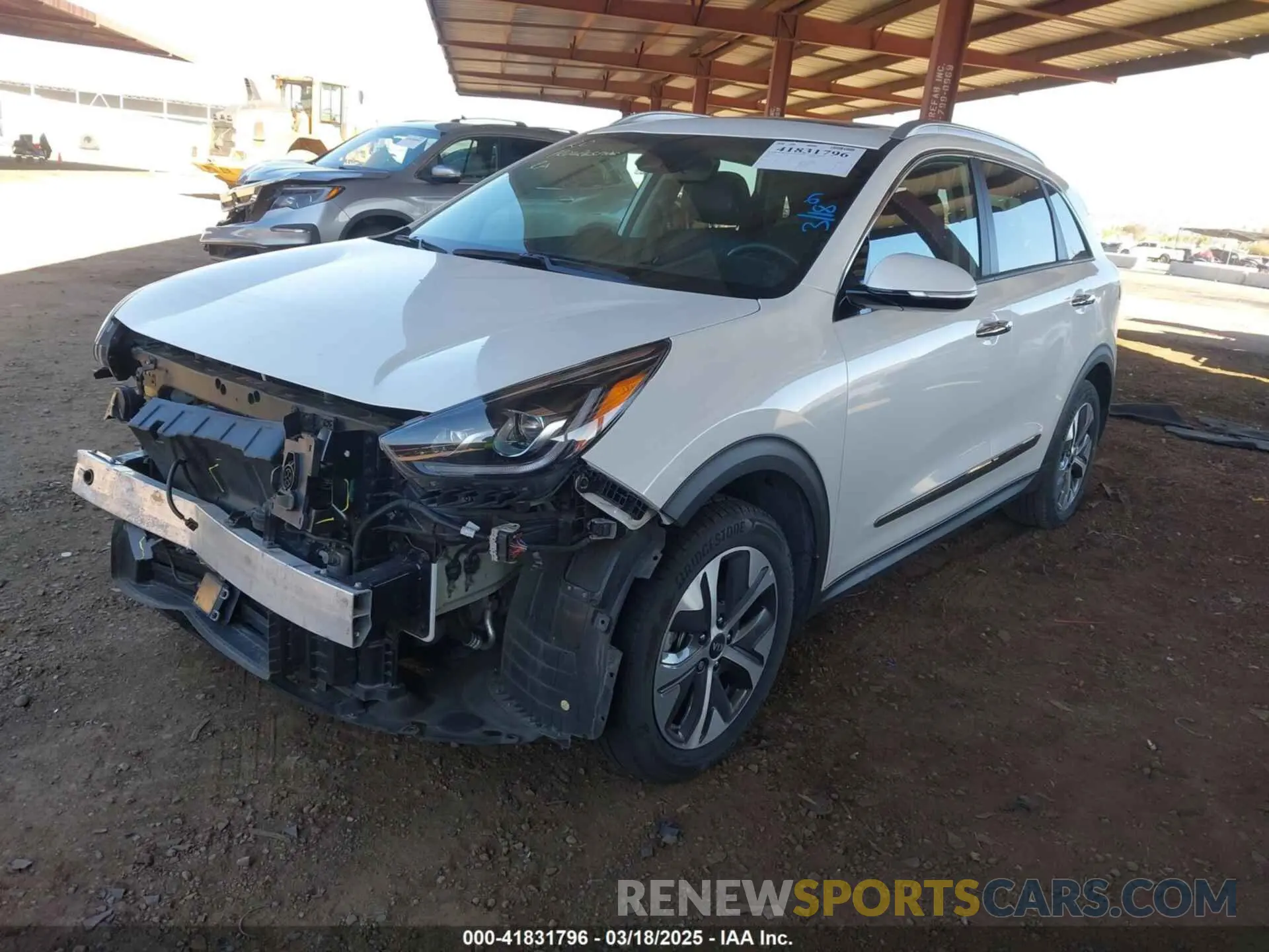 2 Photograph of a damaged car KNDCE3LG2L5072673 KIA NIRO EV 2020