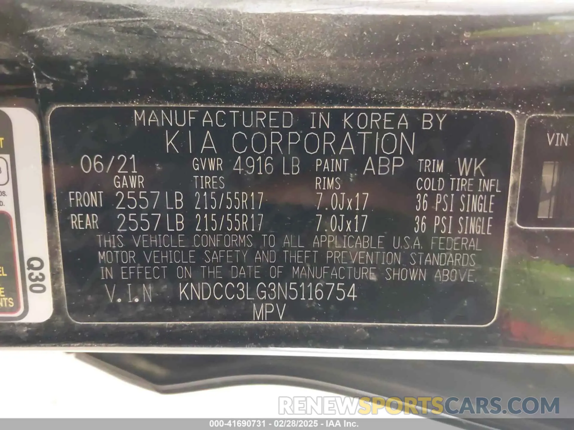9 Photograph of a damaged car KNDCC3LG3N5116754 KIA NIRO EV 2022