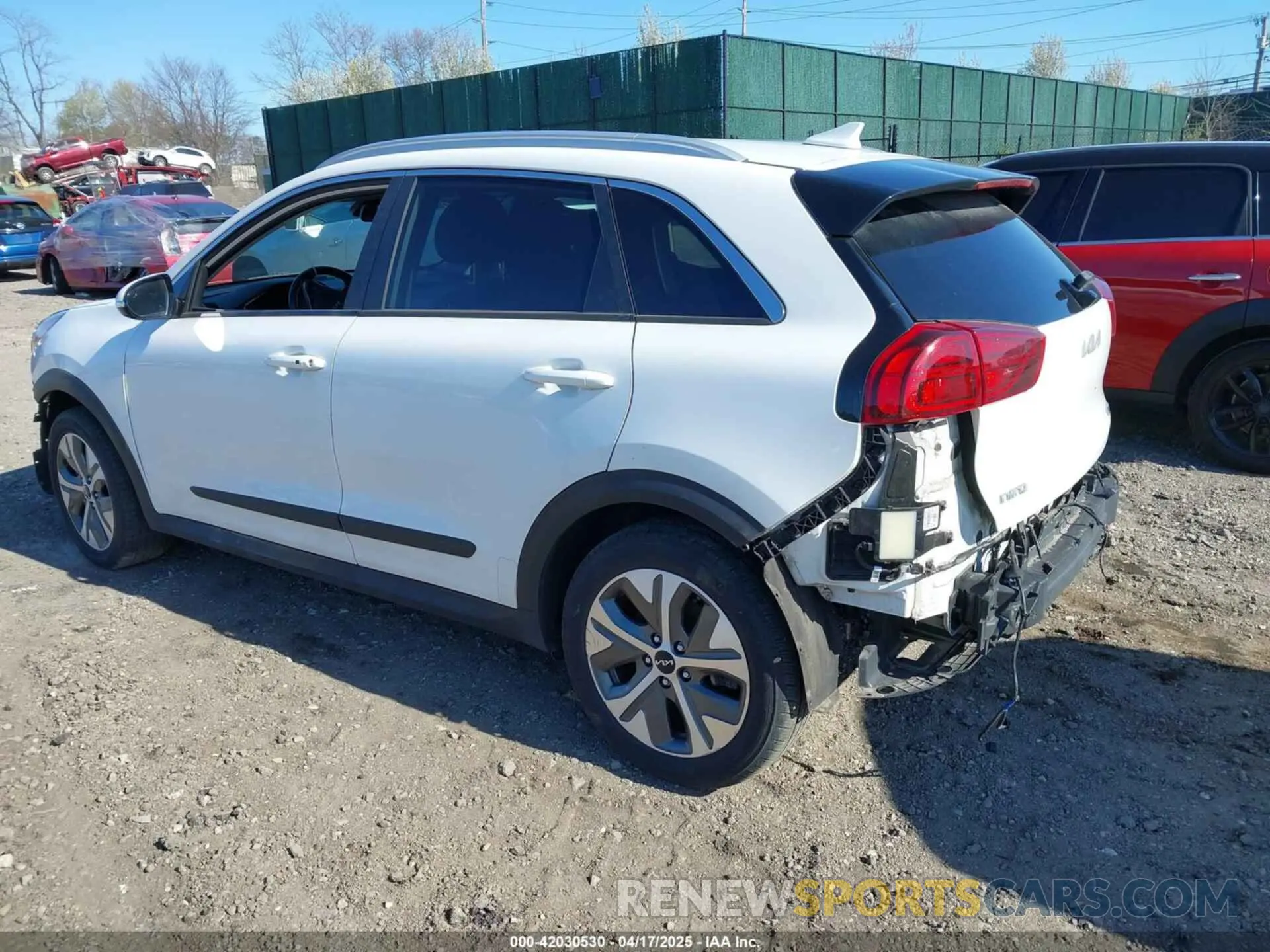 3 Фотография поврежденного автомобиля KNDCE3LG9N5146643 KIA NIRO EV 2022