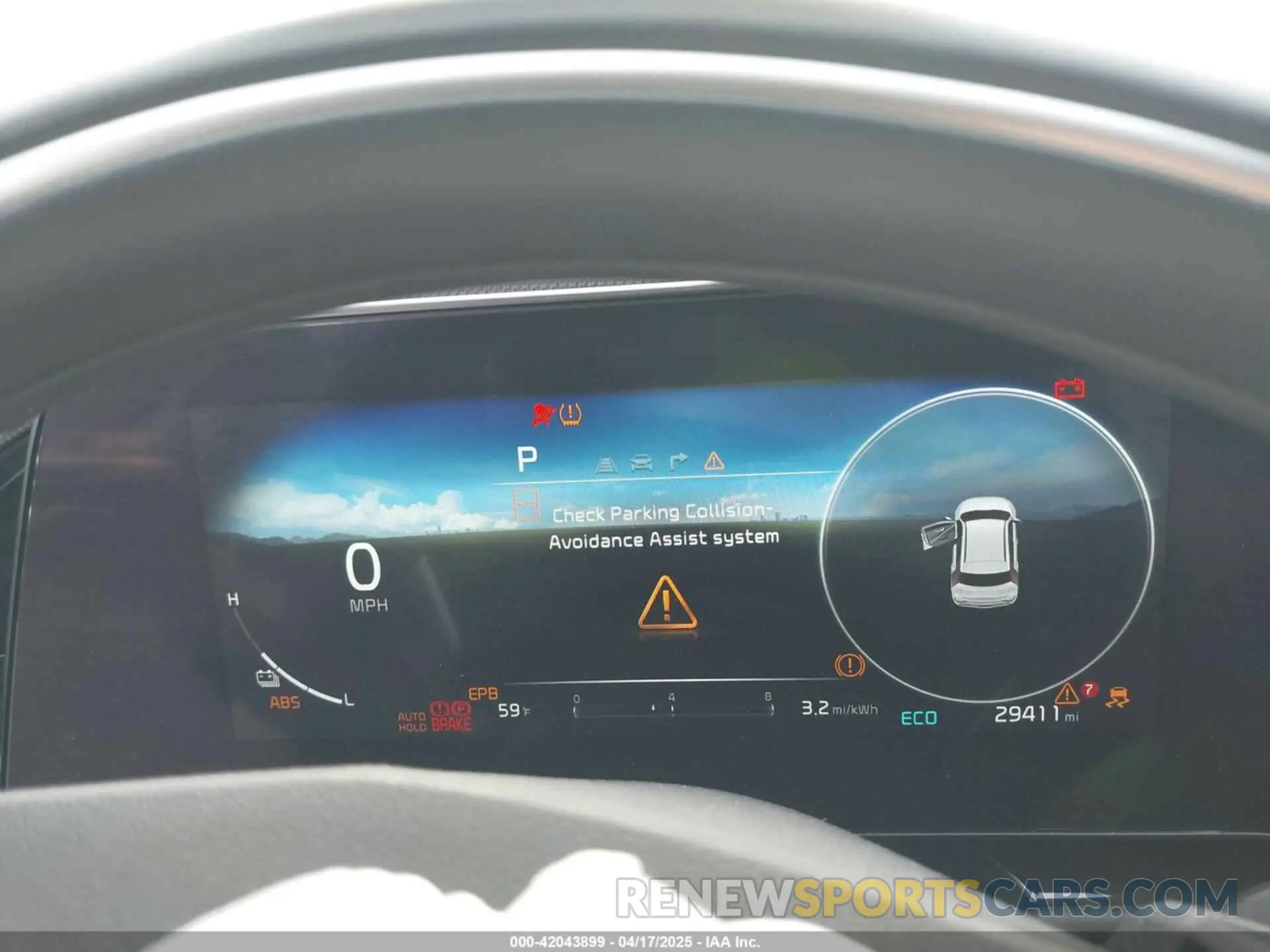 18 Photograph of a damaged car KNDCT3L15P5042588 KIA NIRO EV 2023