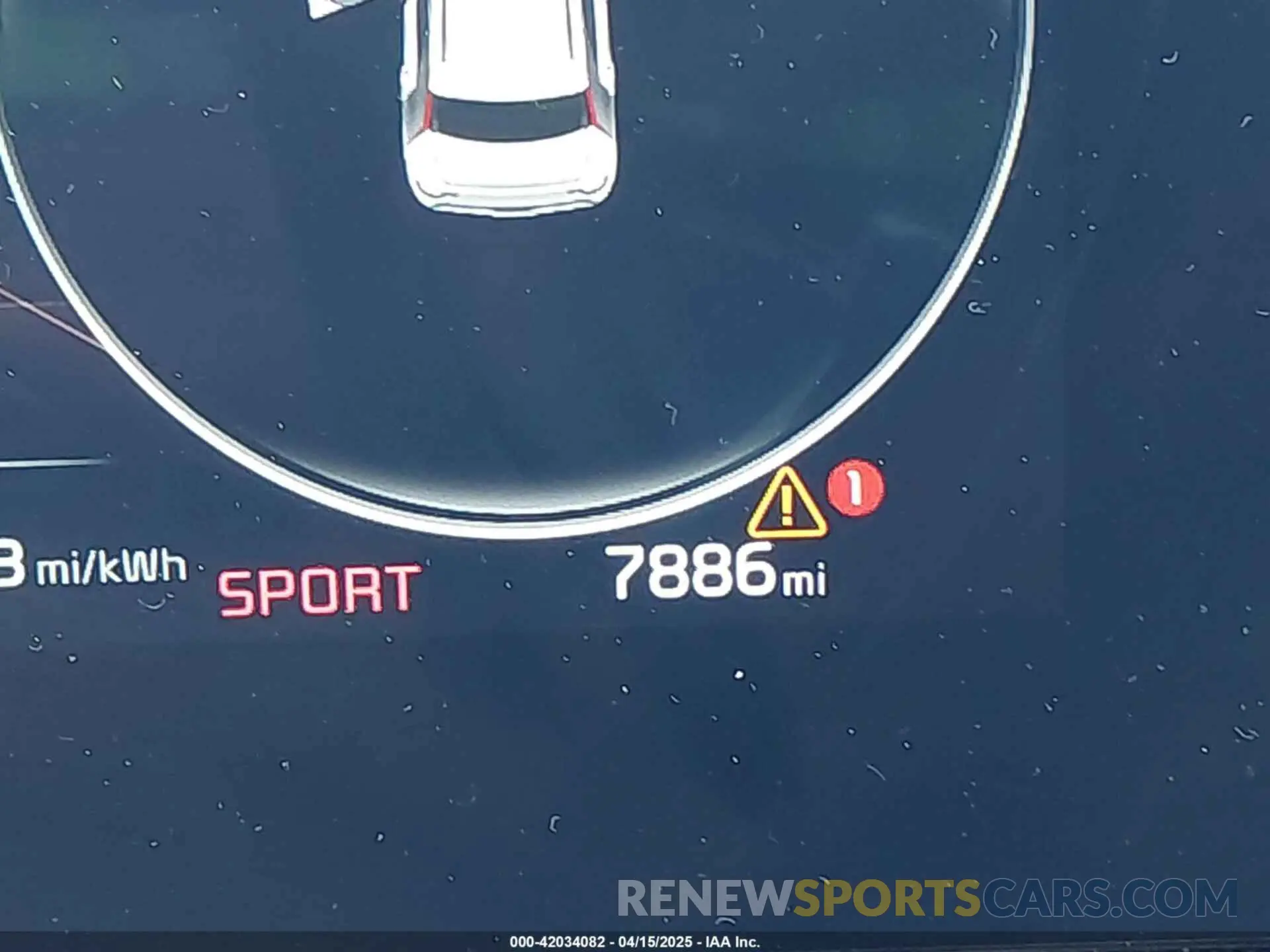 16 Photograph of a damaged car KNDCR3L11R5113948 KIA NIRO EV 2024