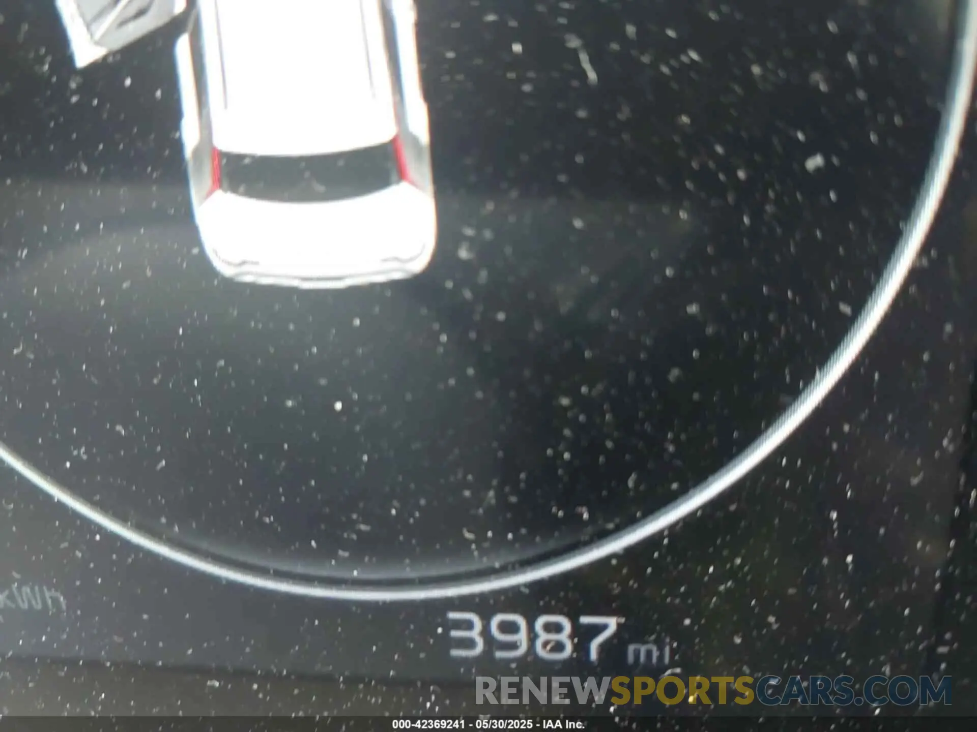 15 Photograph of a damaged car KNDCT3L18R5114581 KIA NIRO EV 2024