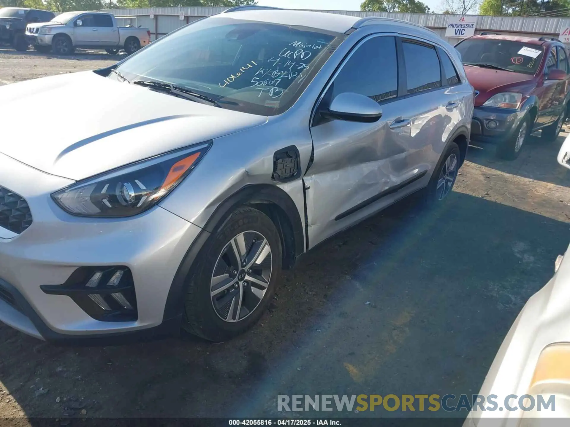 6 Photograph of a damaged car KNDCM3LD7L5406141 KIA NIRO PLUG-IN HYBRID 2020