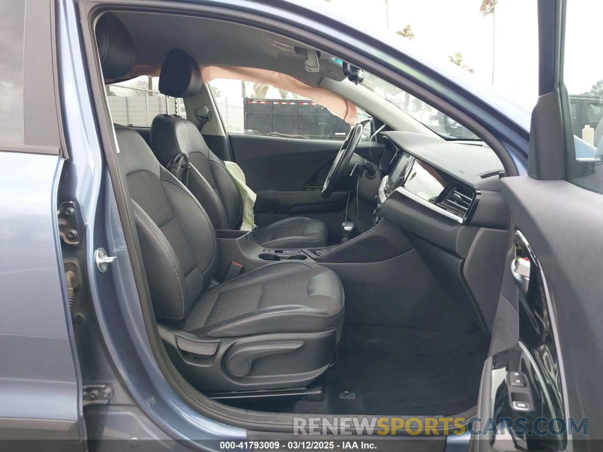 5 Фотография поврежденного автомобиля KNDCD3LD3N5520866 KIA NIRO PLUG-IN HYBRID 2022