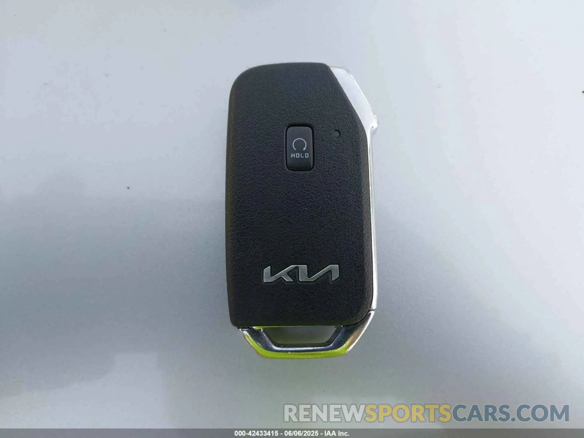 11 Фотография поврежденного автомобиля KNDCD3LD8N5530549 KIA NIRO PLUG-IN HYBRID 2022